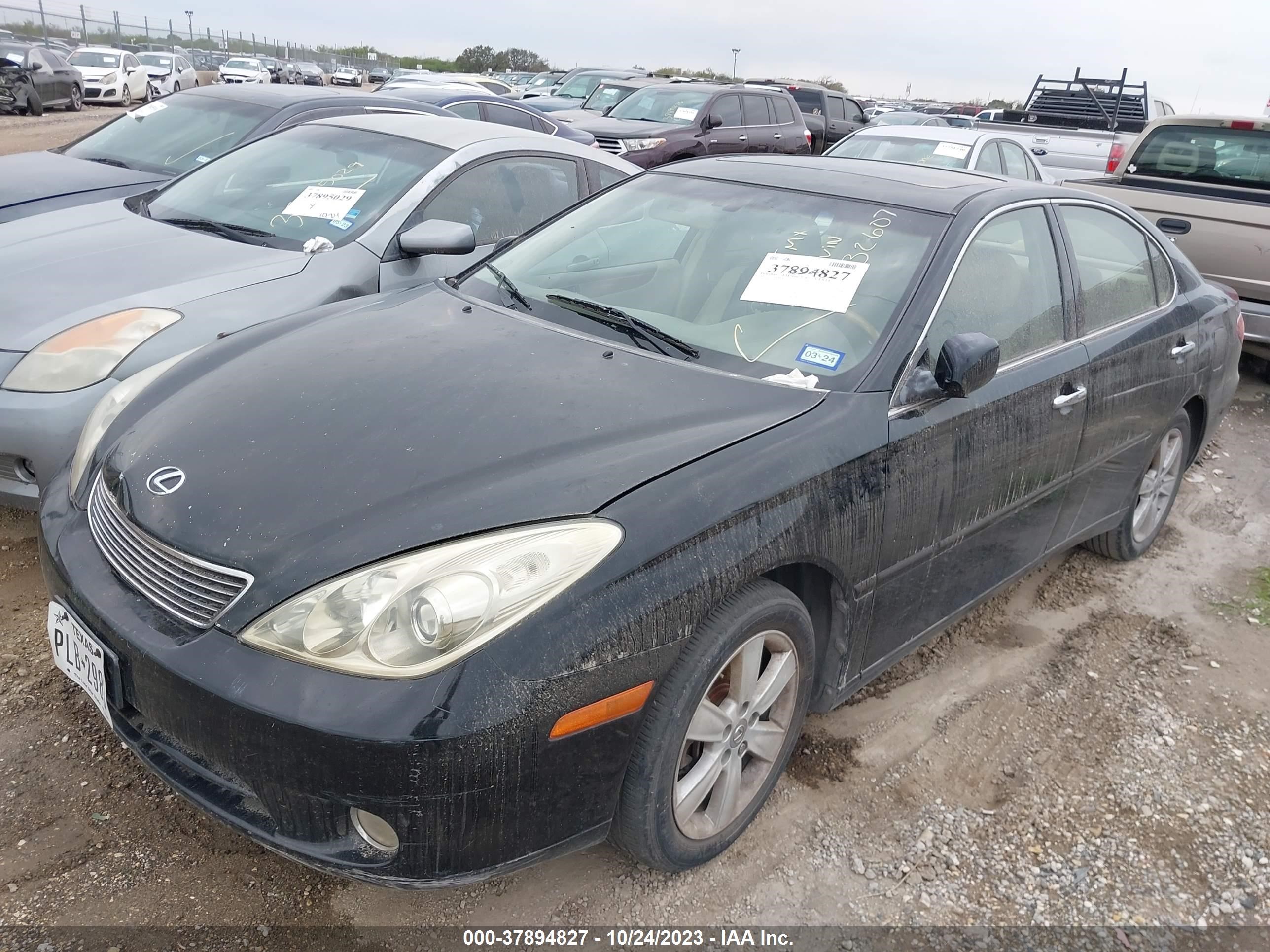 Photo 1 VIN: JTHBA30G955132607 - LEXUS ES 