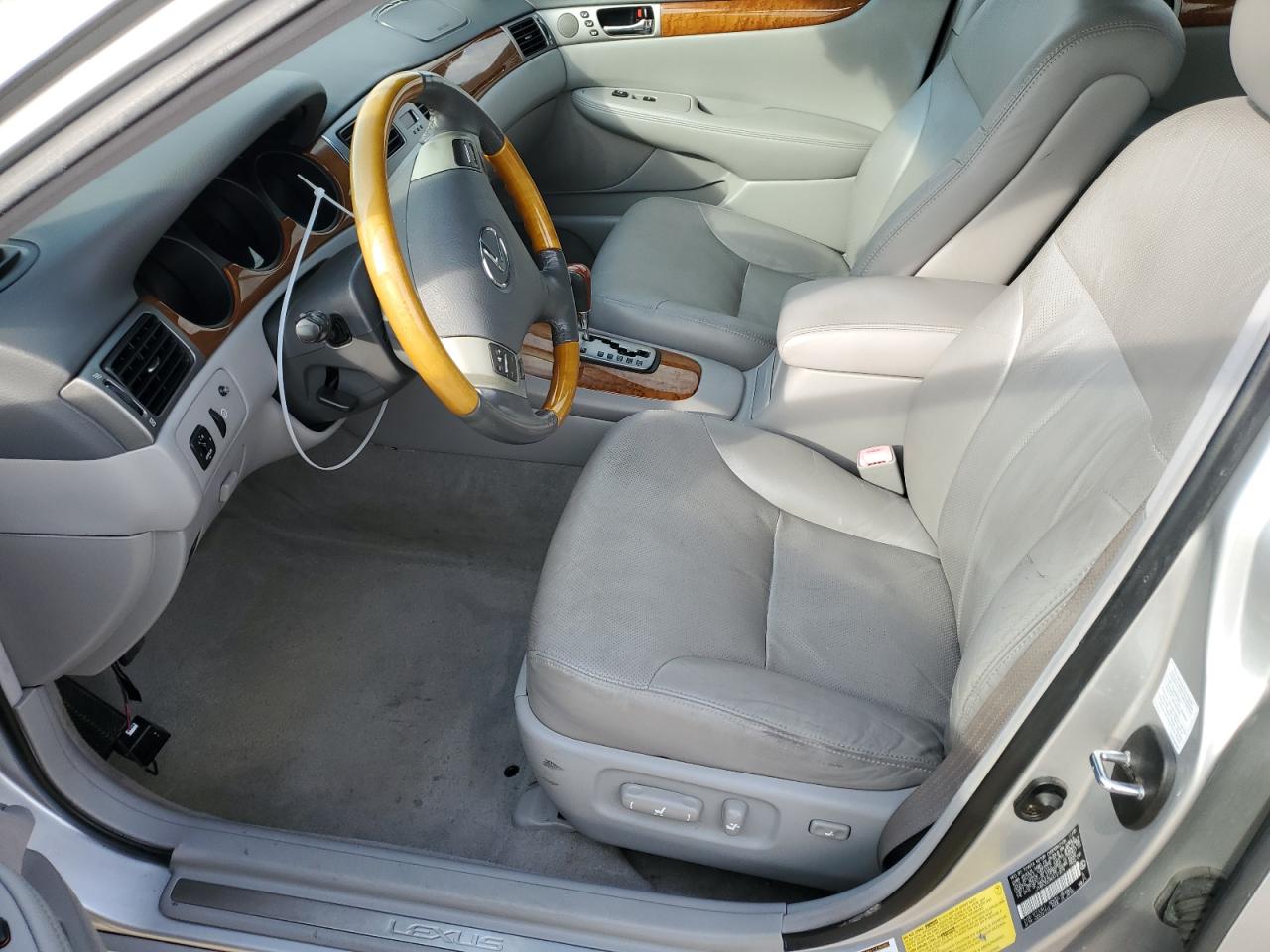 Photo 6 VIN: JTHBA30G965161879 - LEXUS ES 