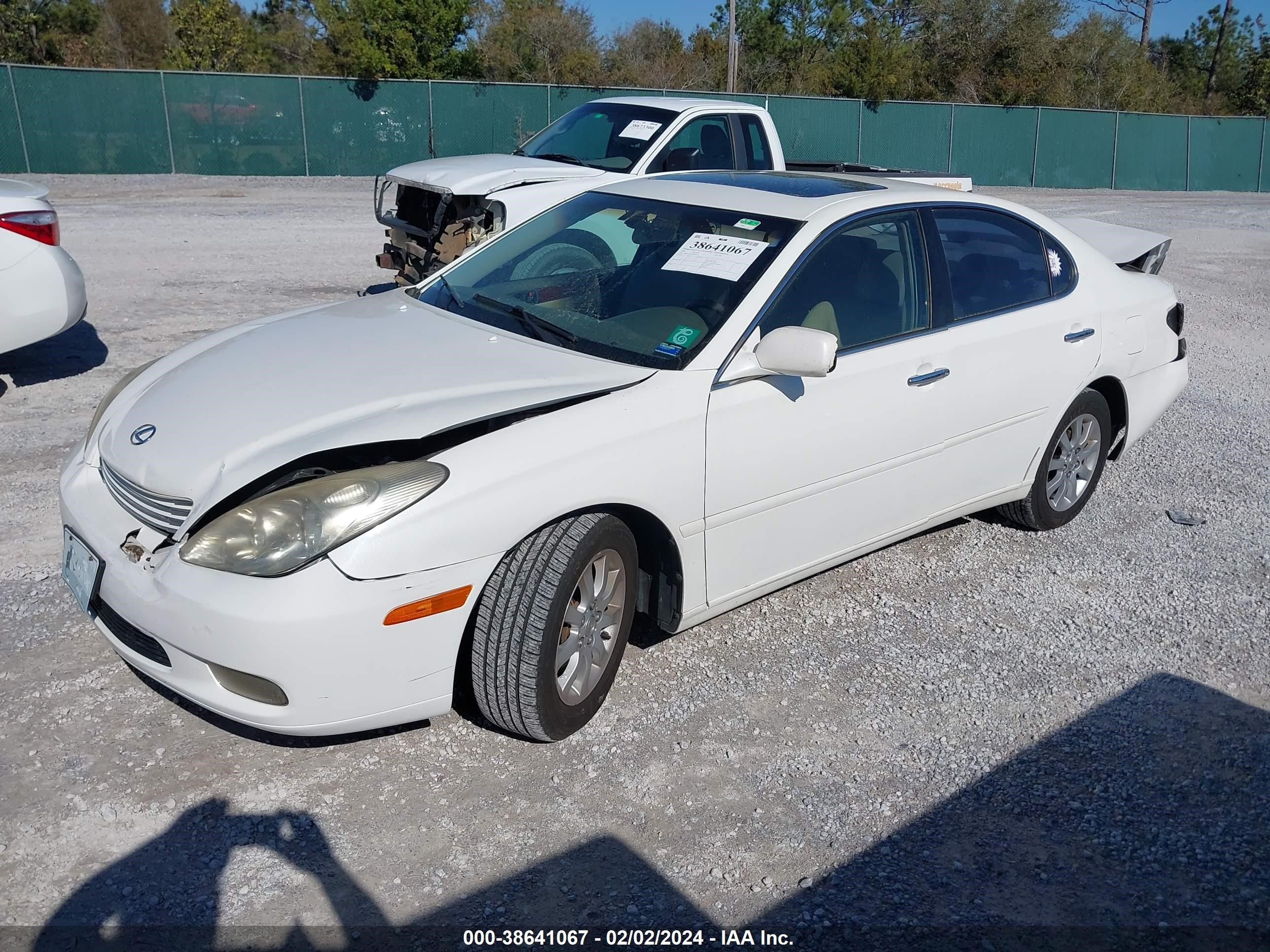 Photo 1 VIN: JTHBA30GX45040727 - LEXUS ES 