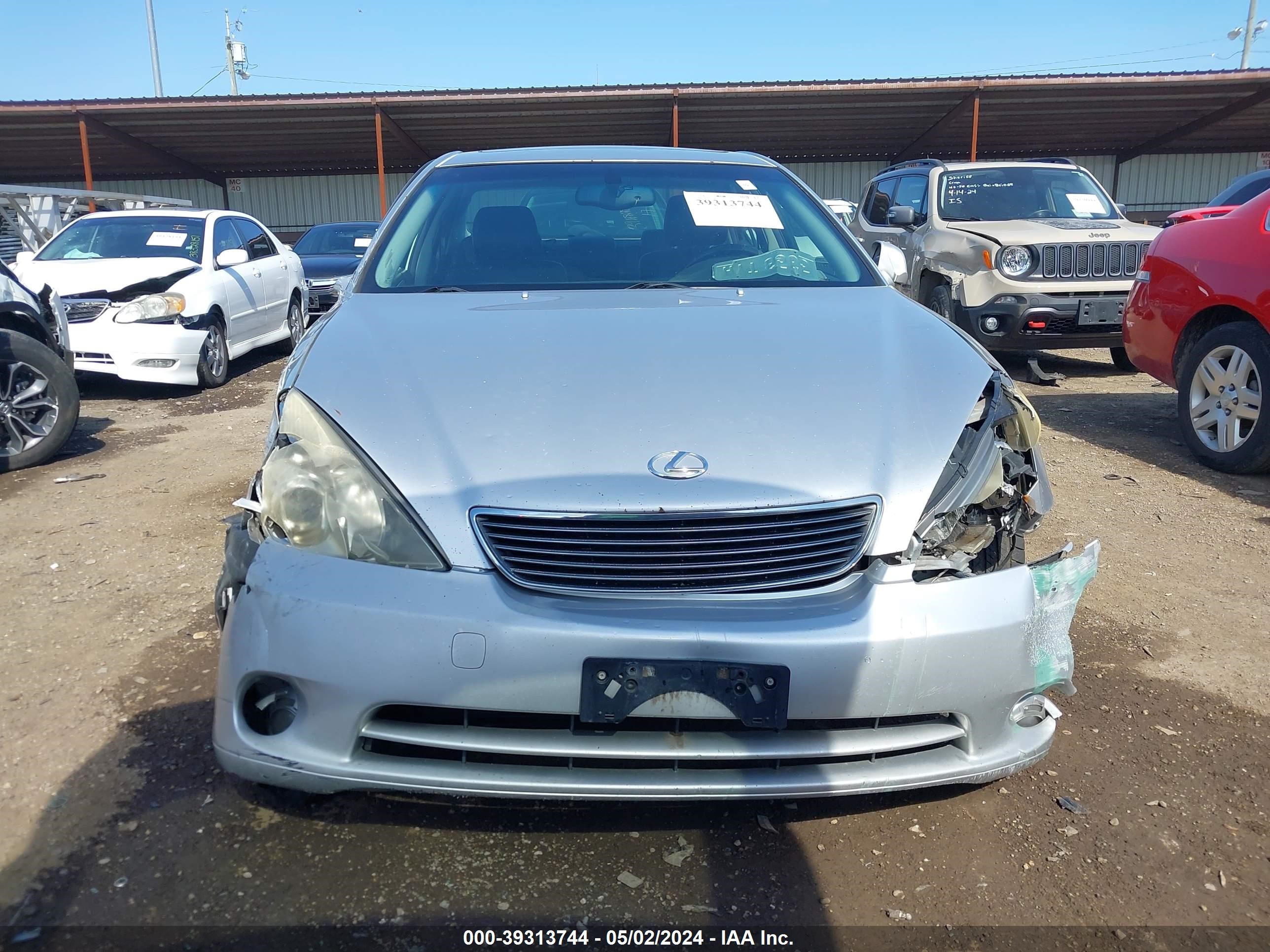 Photo 11 VIN: JTHBA30GX55062969 - LEXUS ES 