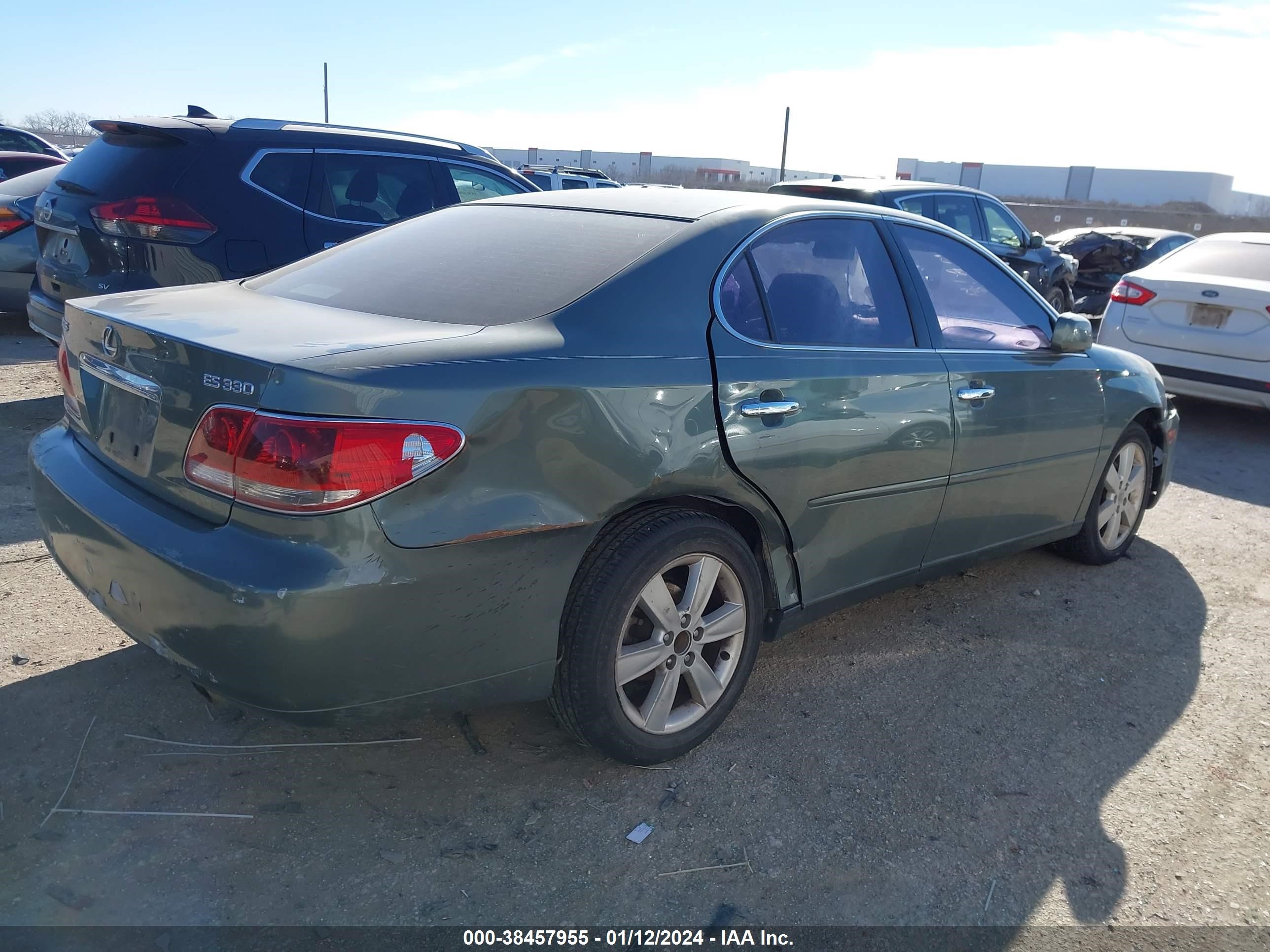 Photo 3 VIN: JTHBA30GX65155671 - LEXUS ES 