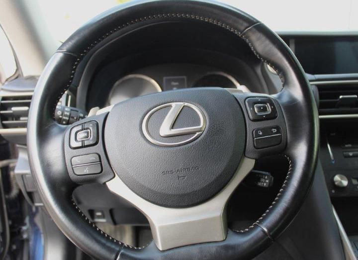 Photo 11 VIN: JTHBA5D2305044851 - LEXUS IS-SERIES SALOON 