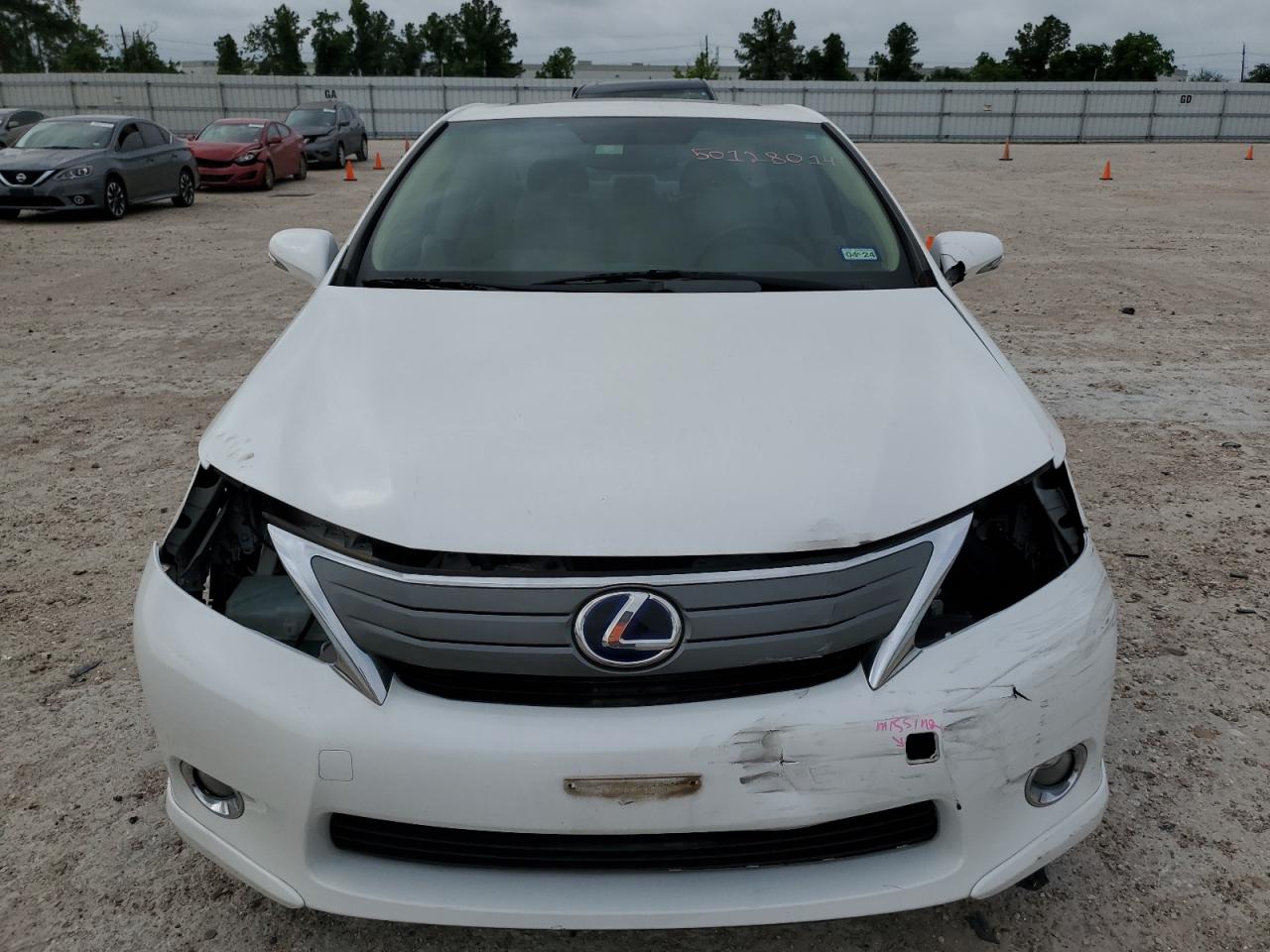 Photo 4 VIN: JTHBB1BA4B2045110 - LEXUS HS 