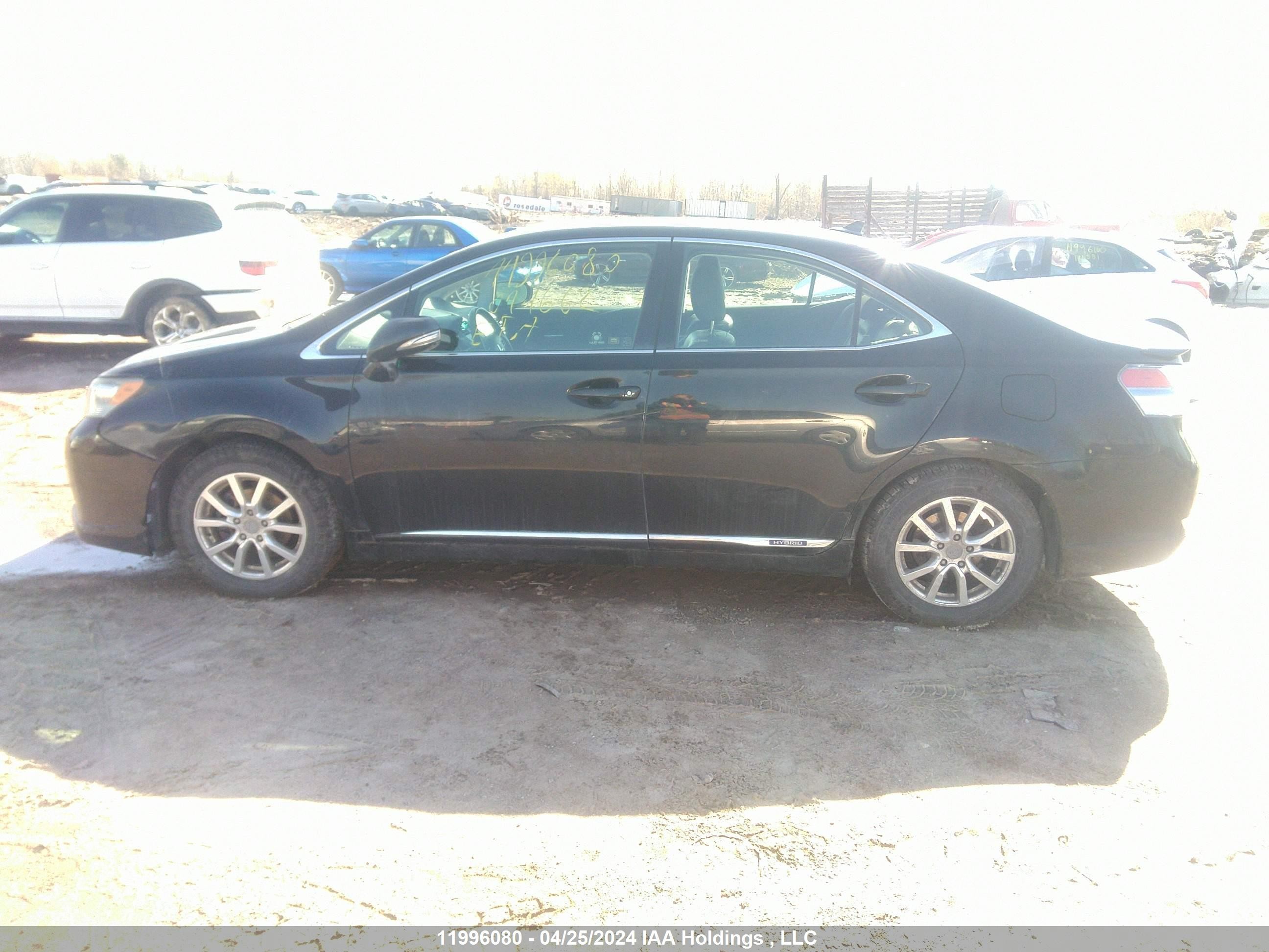 Photo 13 VIN: JTHBB1BA7A2011662 - LEXUS HS 