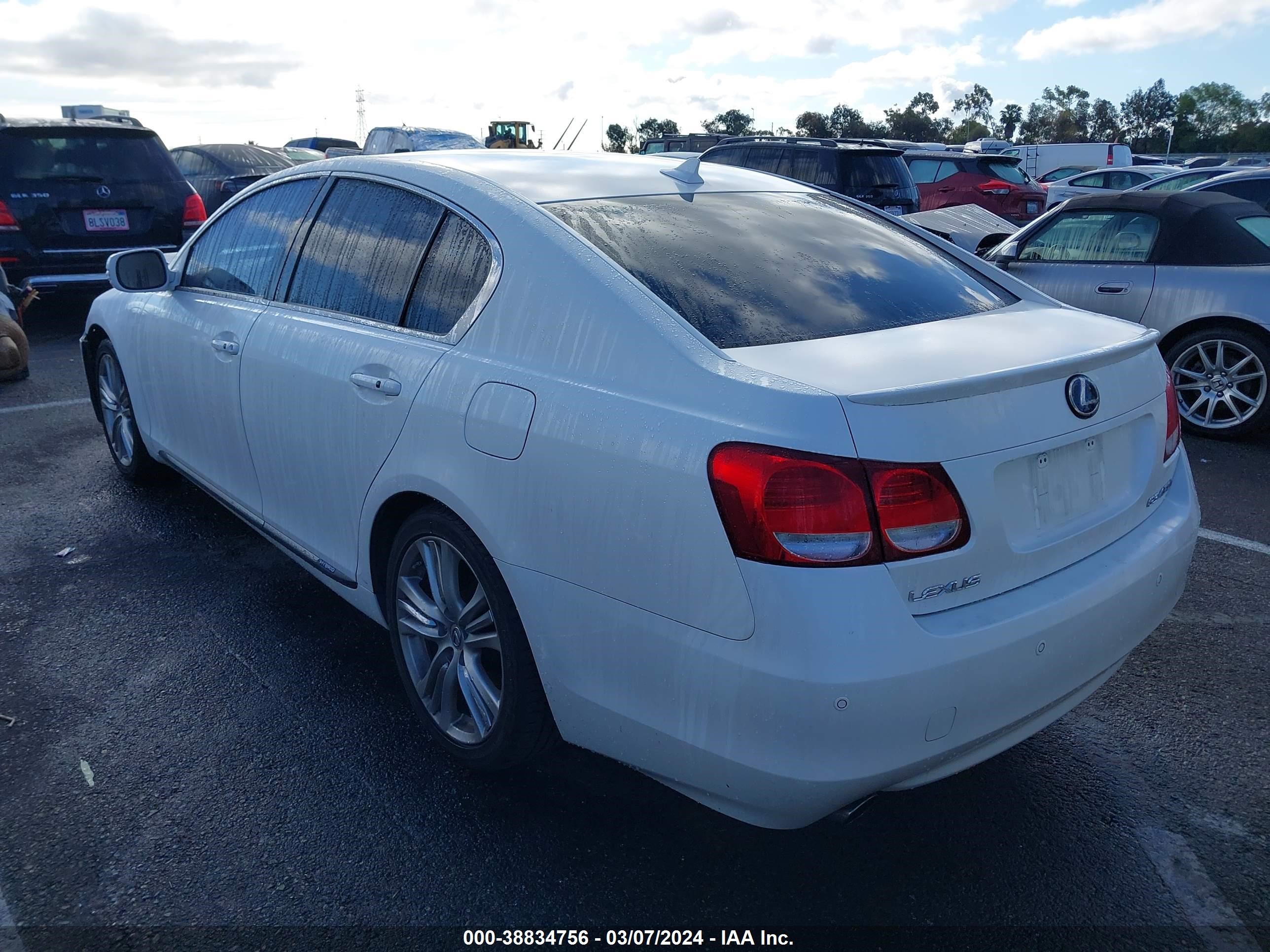 Photo 2 VIN: JTHBC96S385012833 - LEXUS GS 