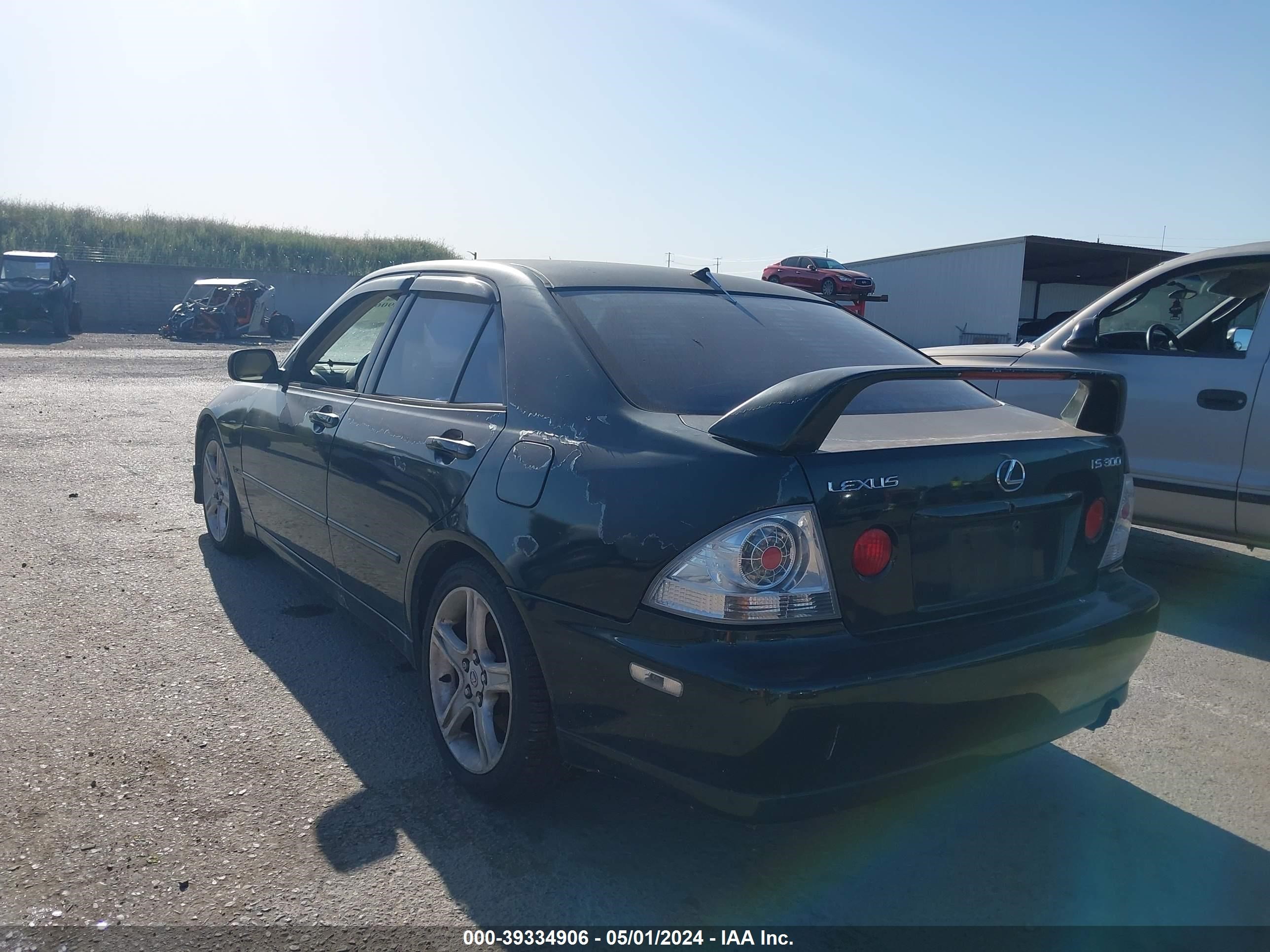 Photo 2 VIN: JTHBD182310018663 - LEXUS IS 