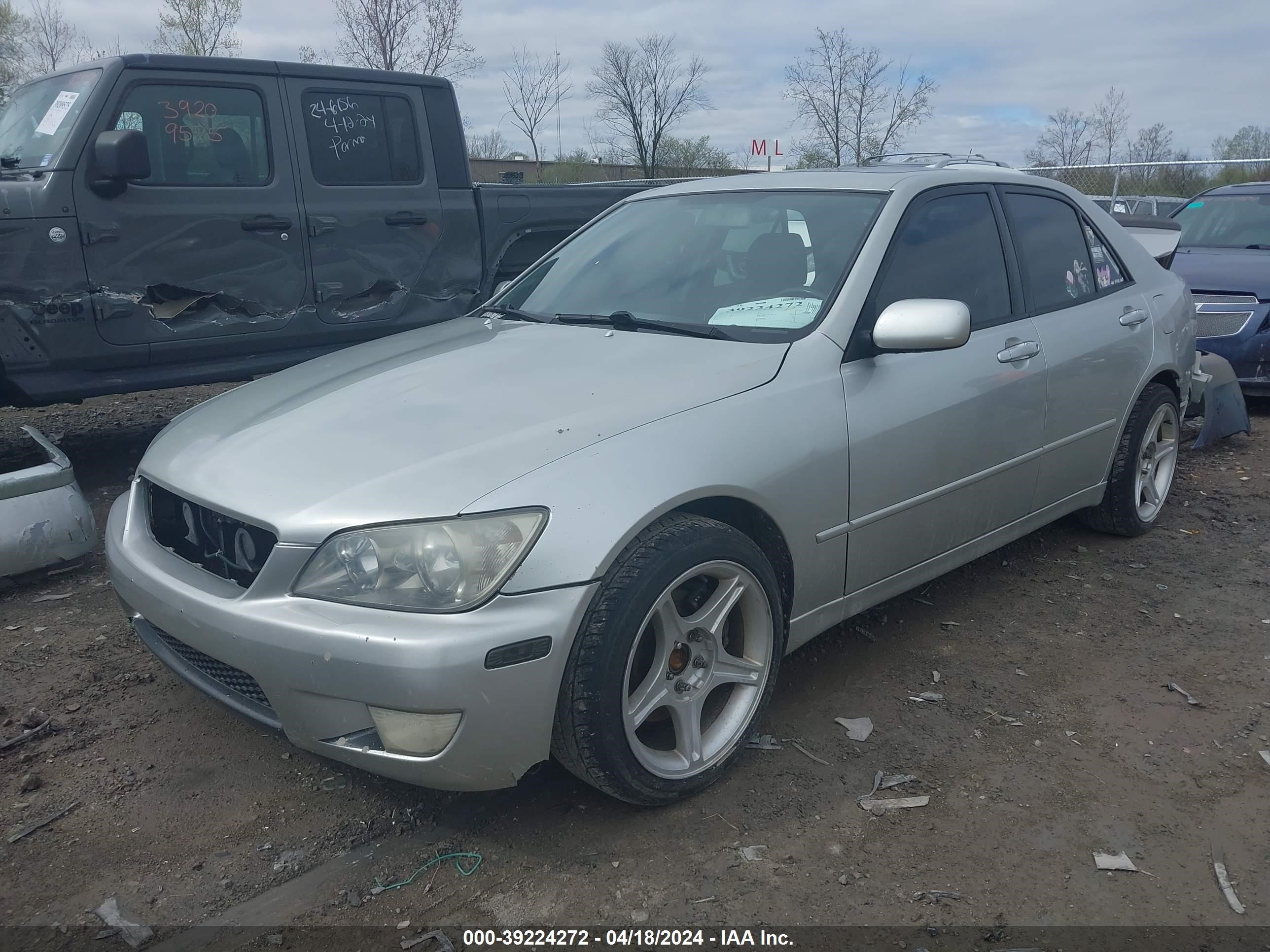 Photo 1 VIN: JTHBD182510003968 - LEXUS IS 