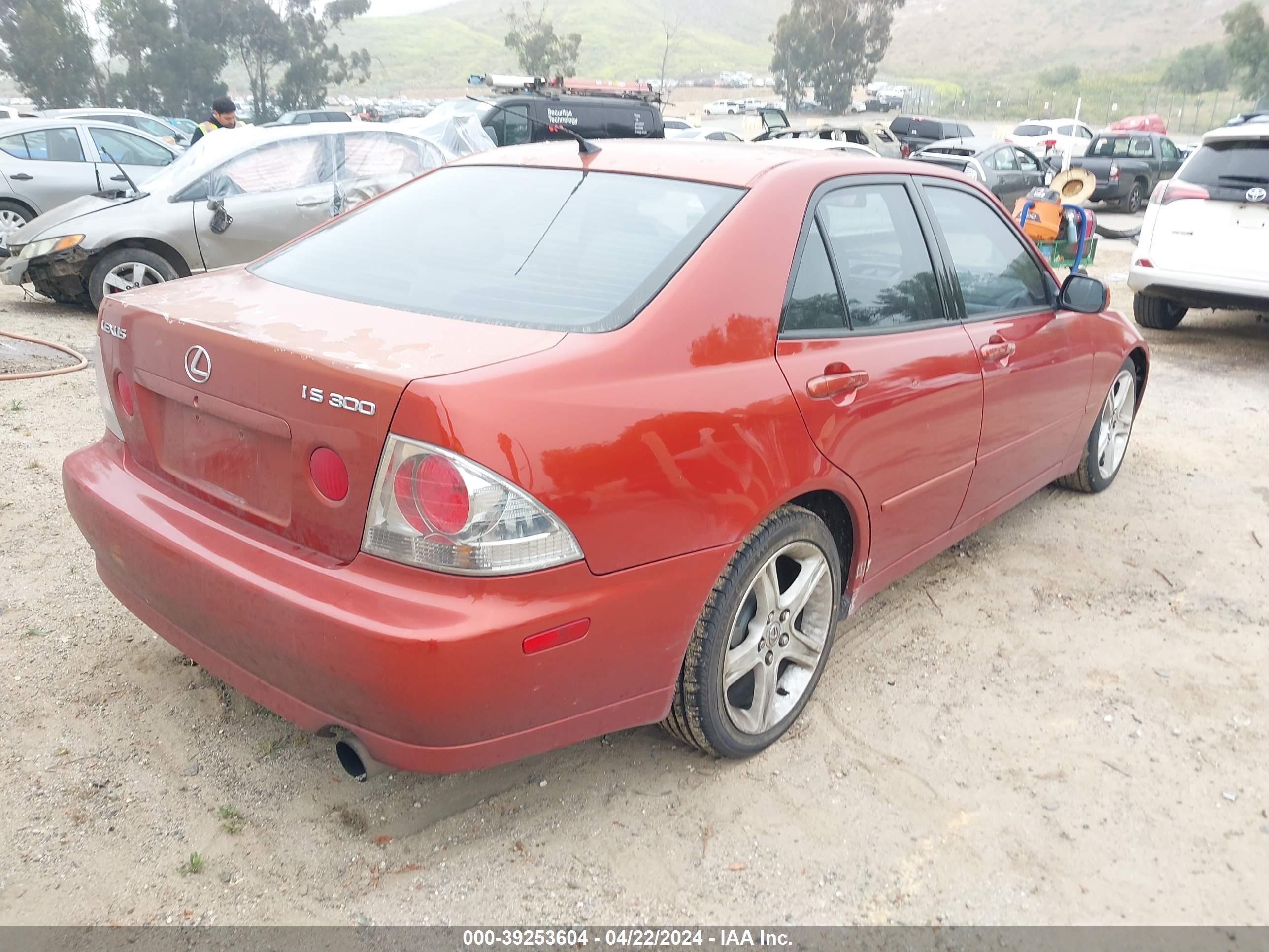 Photo 3 VIN: JTHBD182X10019177 - LEXUS IS 