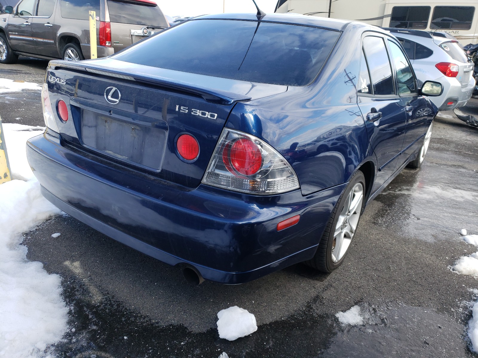 Photo 3 VIN: JTHBD192050097276 - LEXUS IS 300 