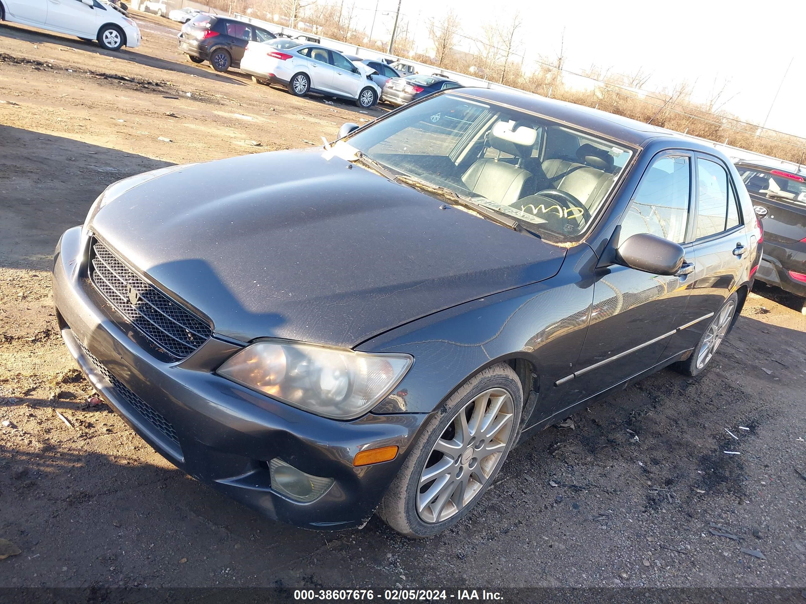 Photo 1 VIN: JTHBD192440093147 - LEXUS IS 