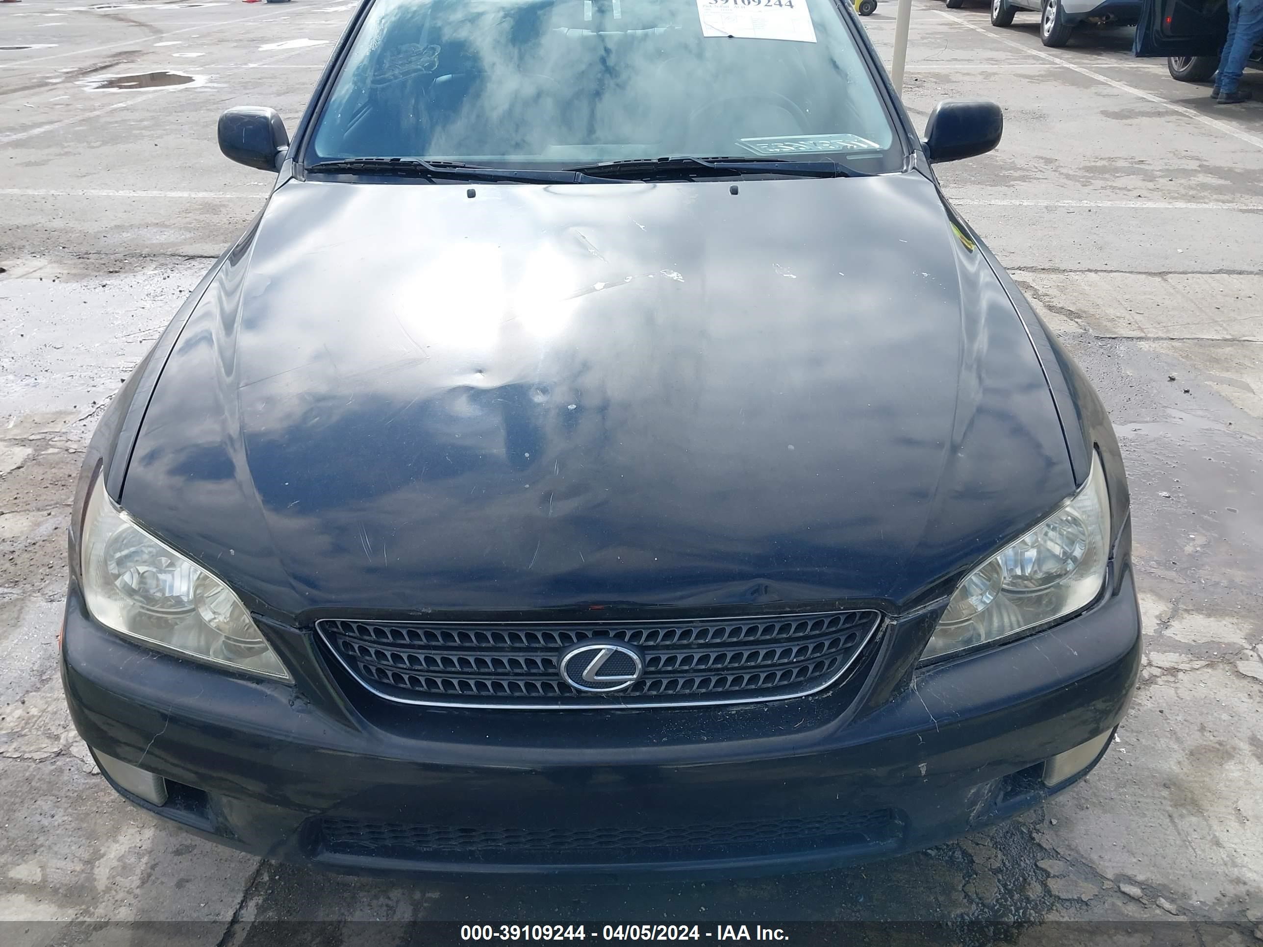 Photo 5 VIN: JTHBD192640086054 - LEXUS IS 