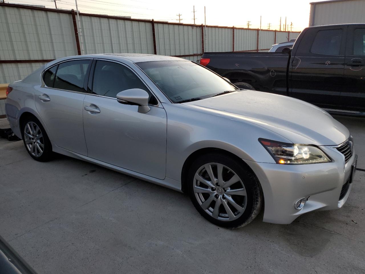 Photo 3 VIN: JTHBE1BL0FA014327 - LEXUS GS350 