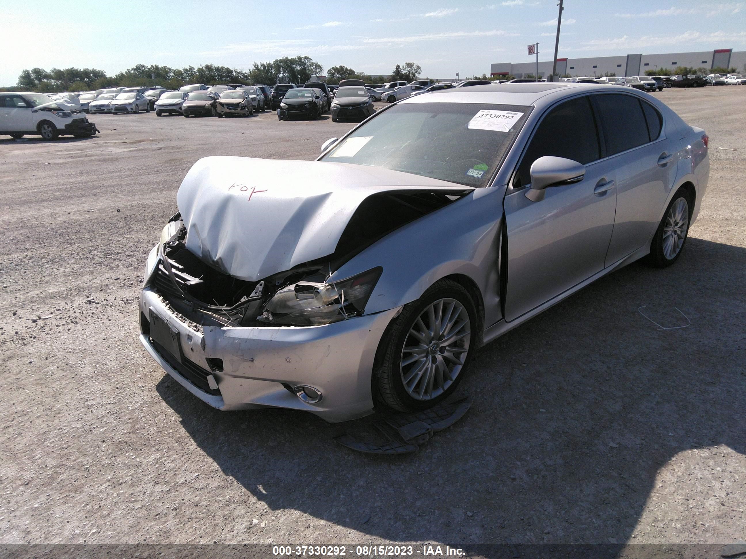 Photo 1 VIN: JTHBE1BL3D5007135 - LEXUS GS 