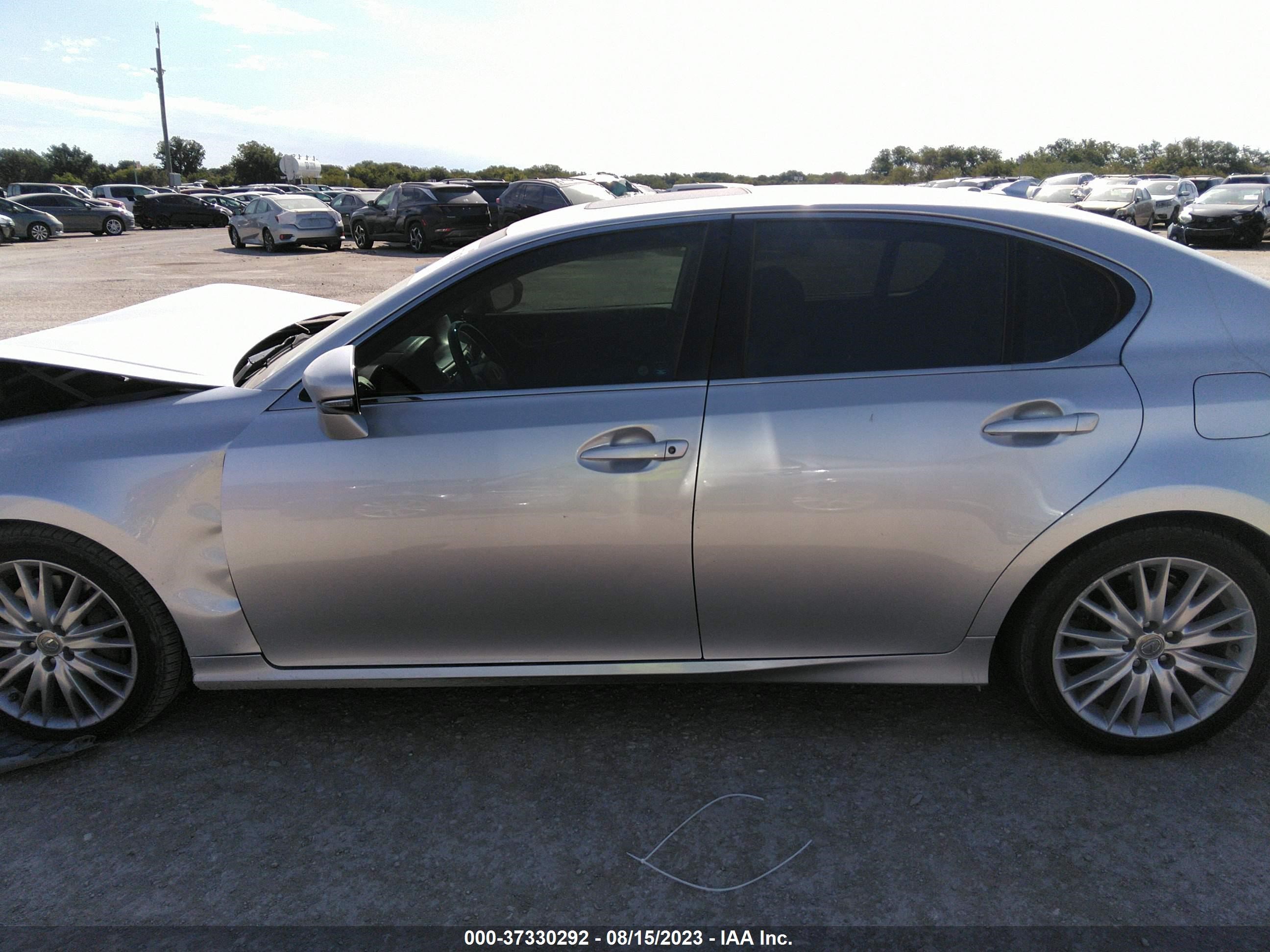 Photo 13 VIN: JTHBE1BL3D5007135 - LEXUS GS 