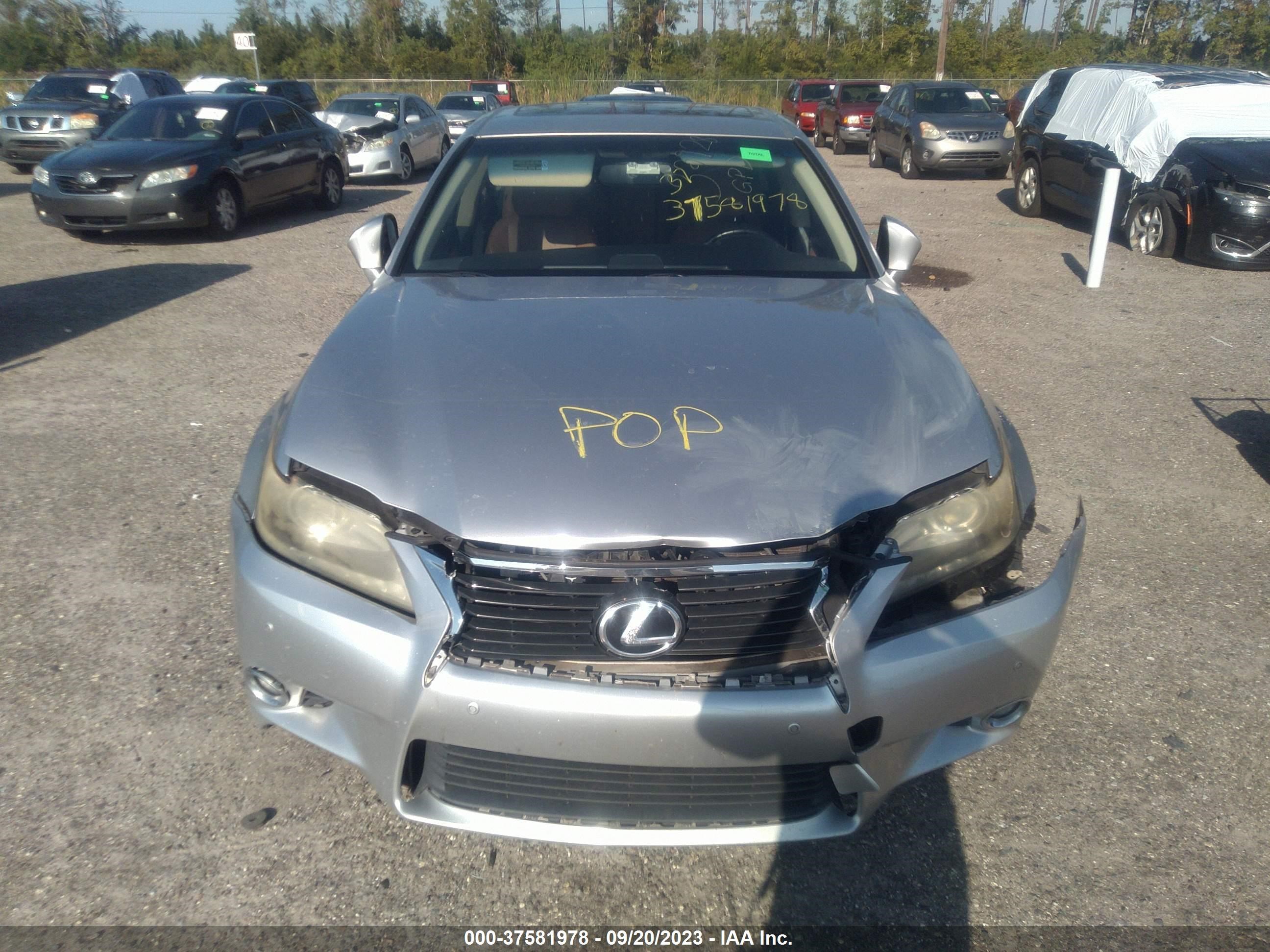 Photo 10 VIN: JTHBE1BL3D5015011 - LEXUS GS 