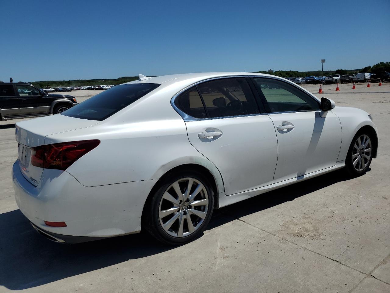 Photo 2 VIN: JTHBE1BL4E5042879 - LEXUS GS 