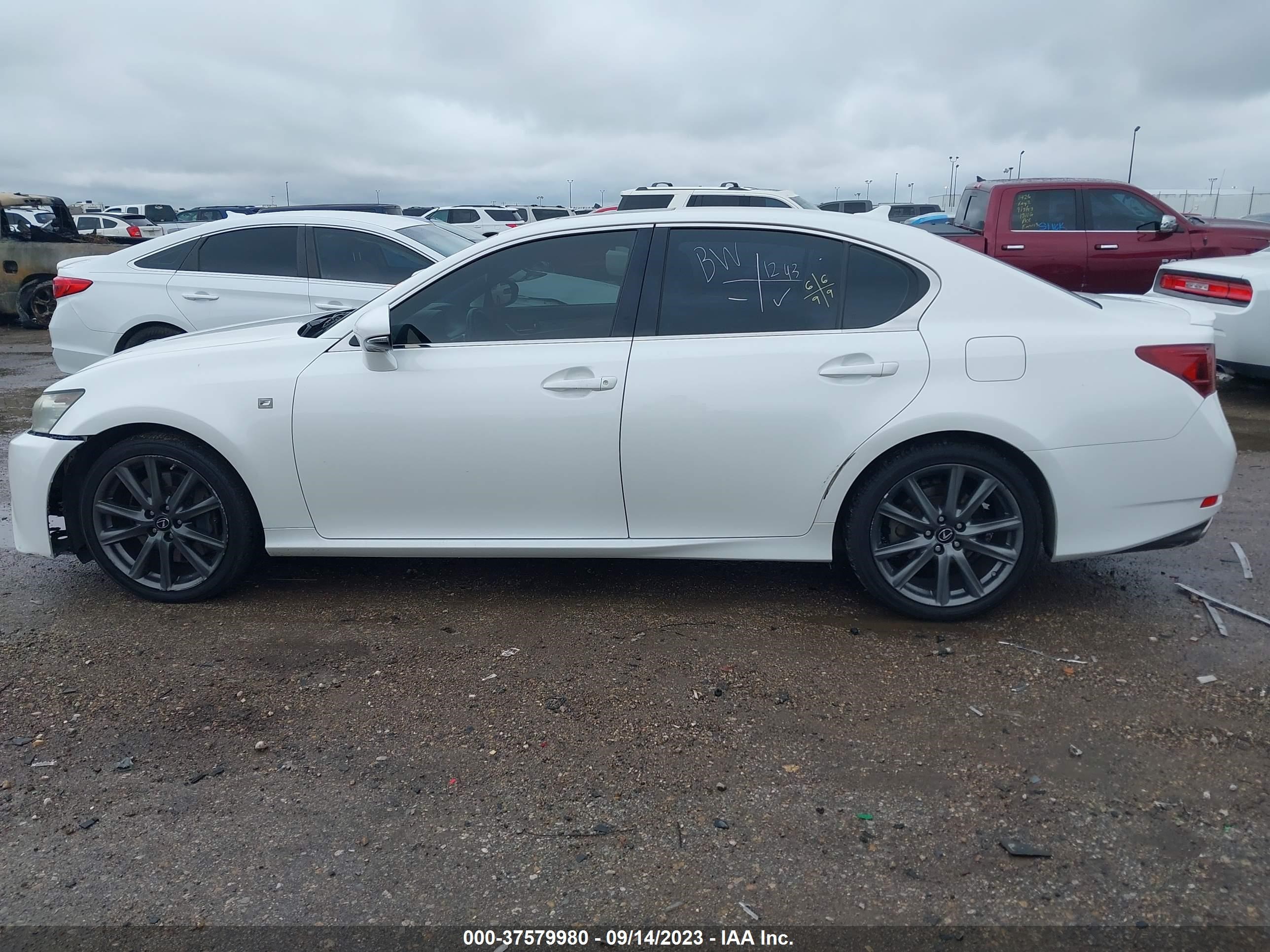 Photo 13 VIN: JTHBE1BL9D5023498 - LEXUS GS 