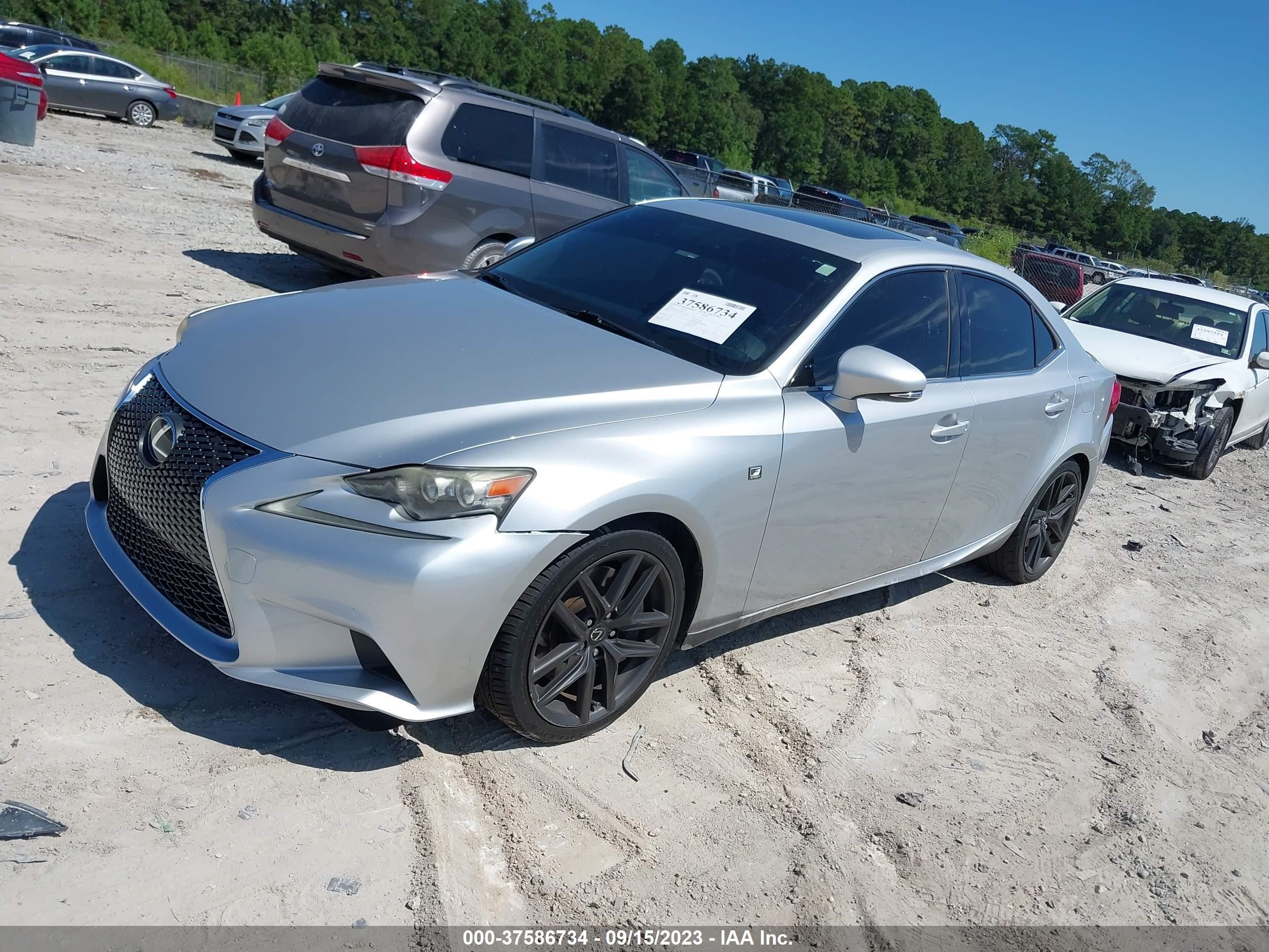 Photo 1 VIN: JTHBE1D26E5009211 - LEXUS IS 