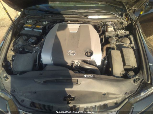 Photo 9 VIN: JTHBE1D28H5031022 - LEXUS IS 