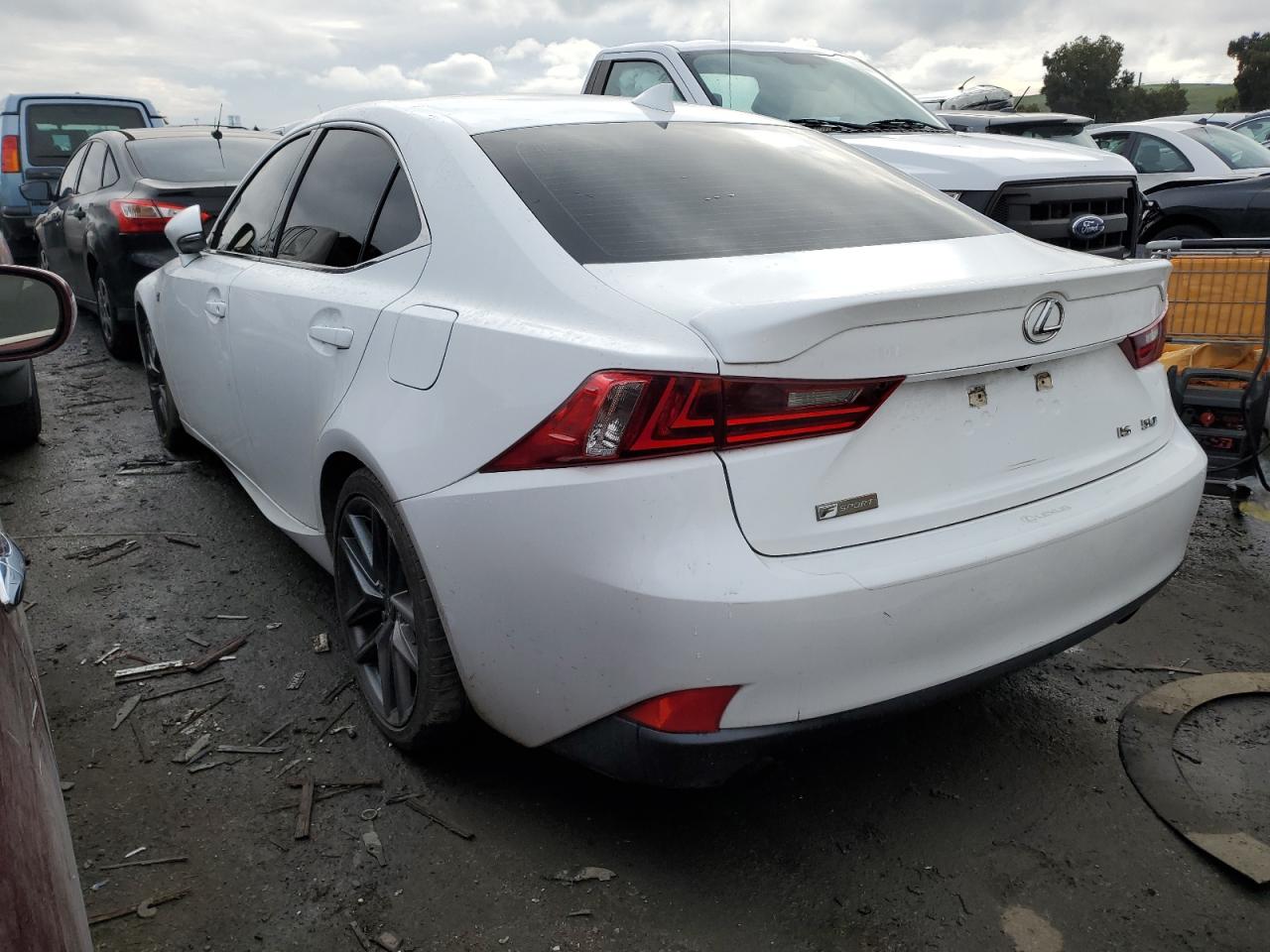 Photo 1 VIN: JTHBE1D2XG5028301 - LEXUS IS 