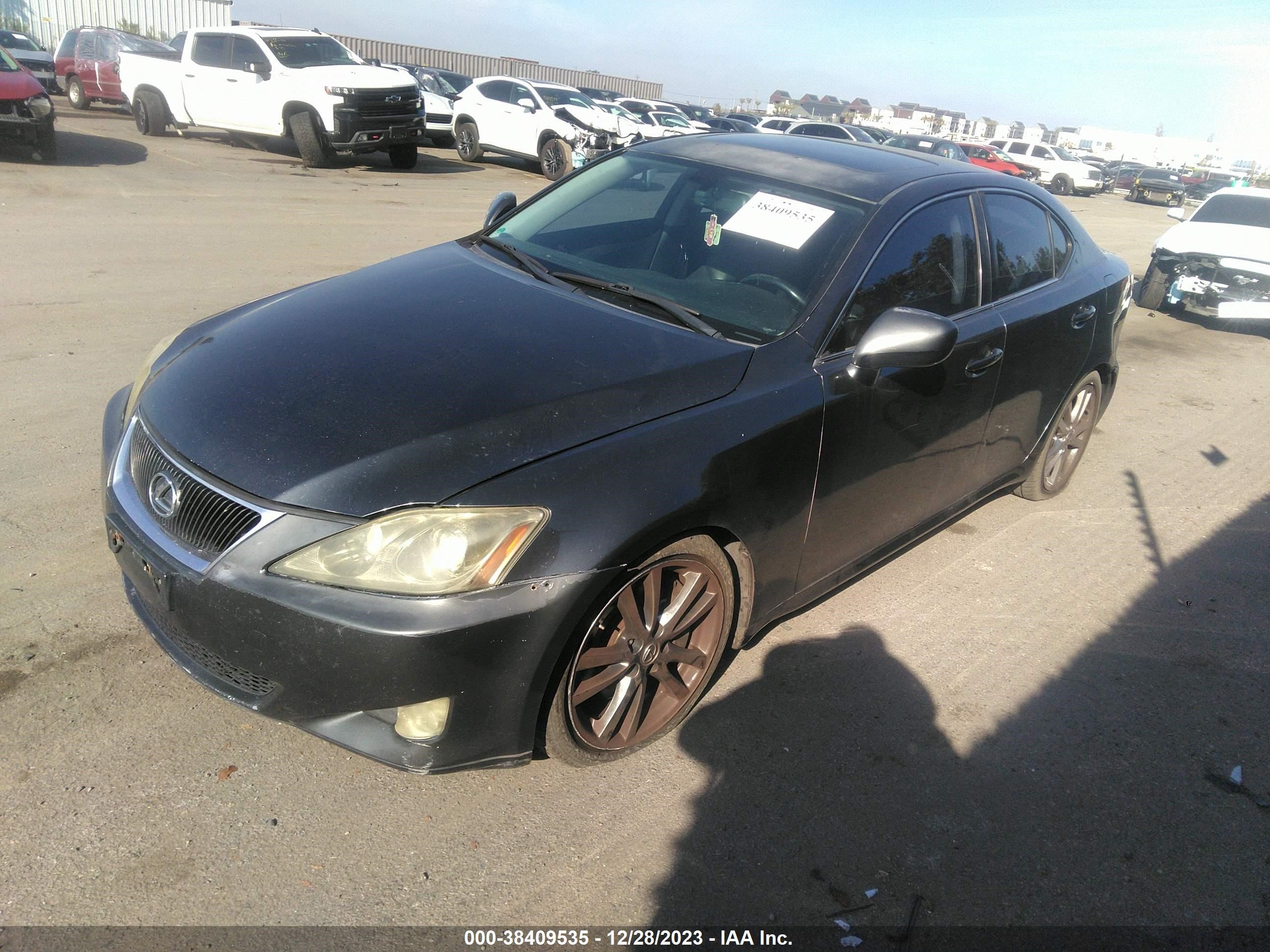 Photo 1 VIN: JTHBE262165009864 - LEXUS IS 