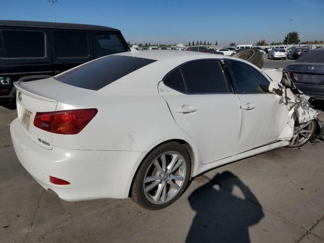 Photo 2 VIN: JTHBE262272009696 - LEXUS IS 