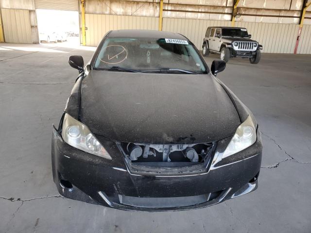 Photo 4 VIN: JTHBE262275015318 - LEXUS IS 