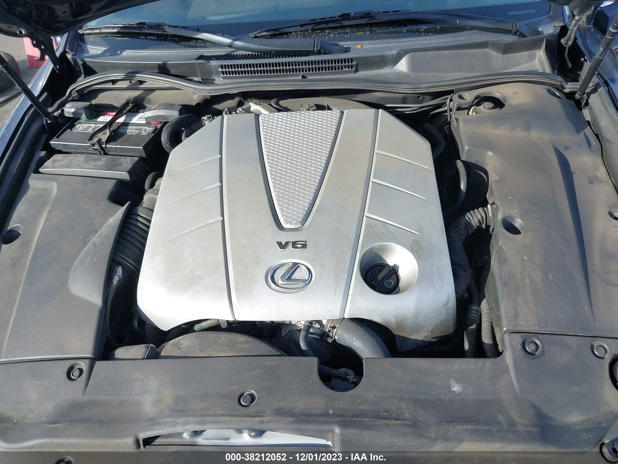 Photo 9 VIN: JTHBE262585019946 - LEXUS IS 