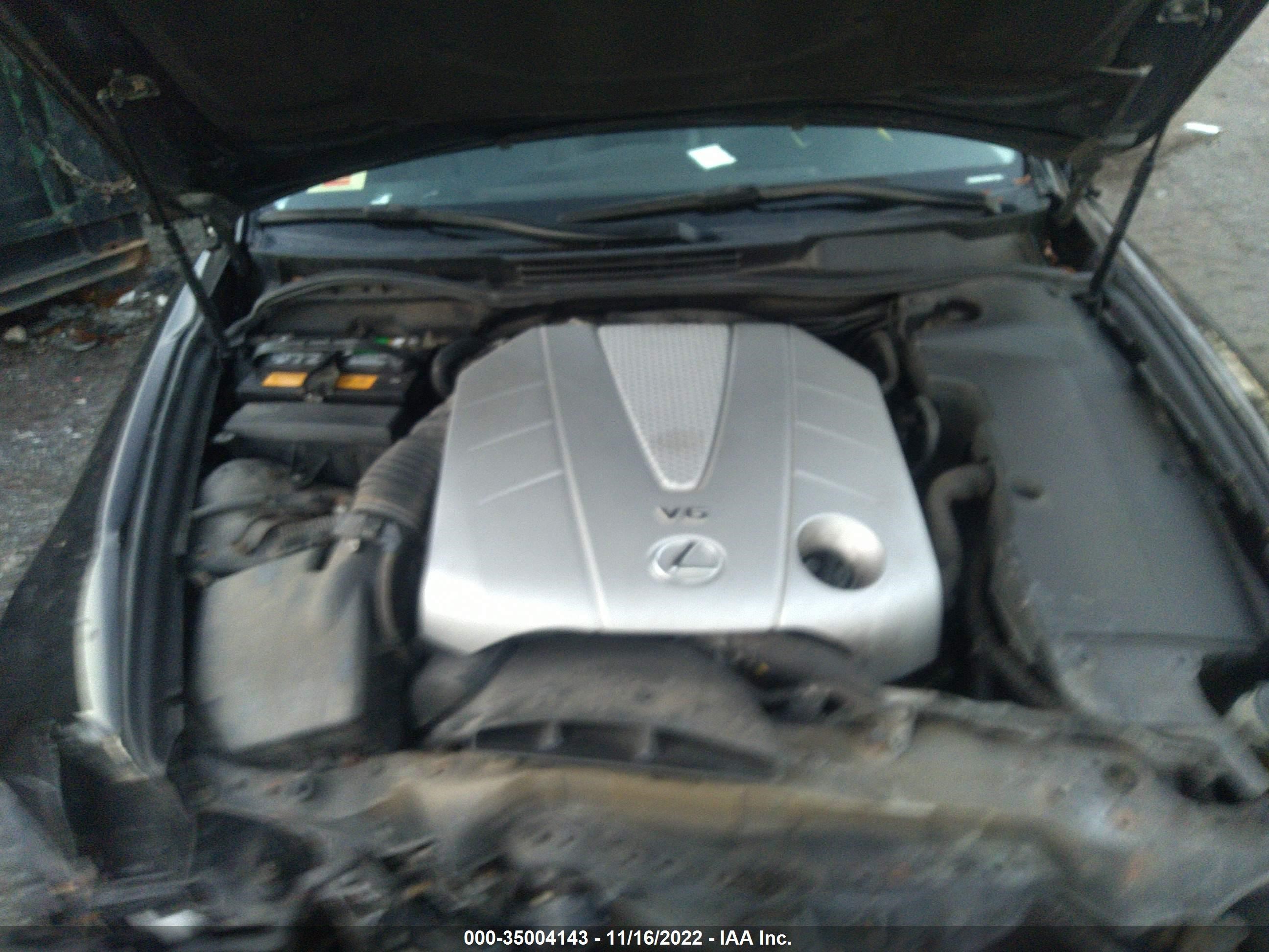 Photo 9 VIN: JTHBE262882013284 - LEXUS IS 