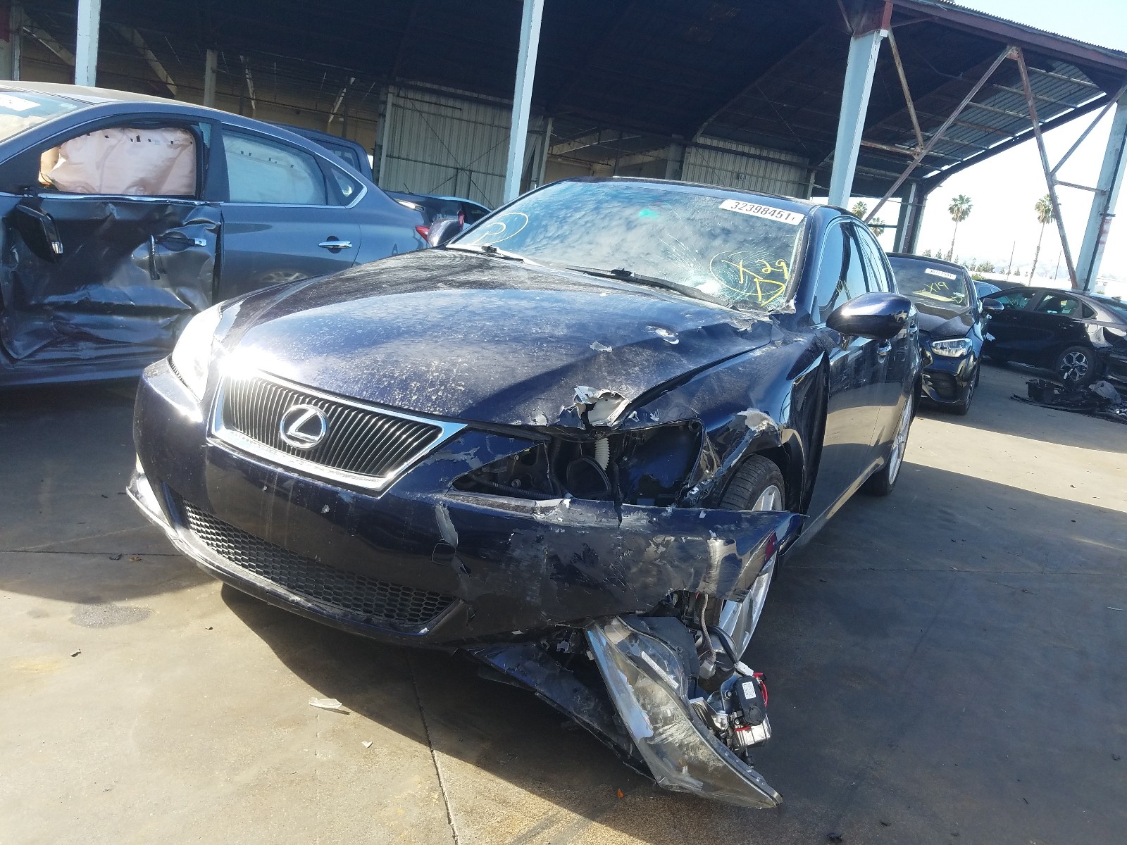 Photo 1 VIN: JTHBE262972011641 - LEXUS IS 350 