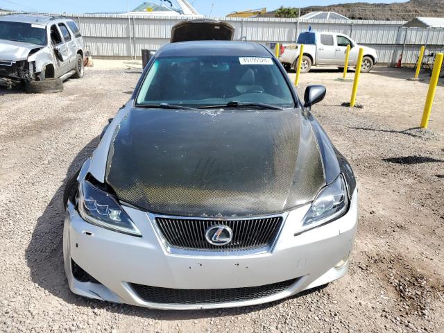 Photo 4 VIN: JTHBE262X85021160 - LEXUS IS 