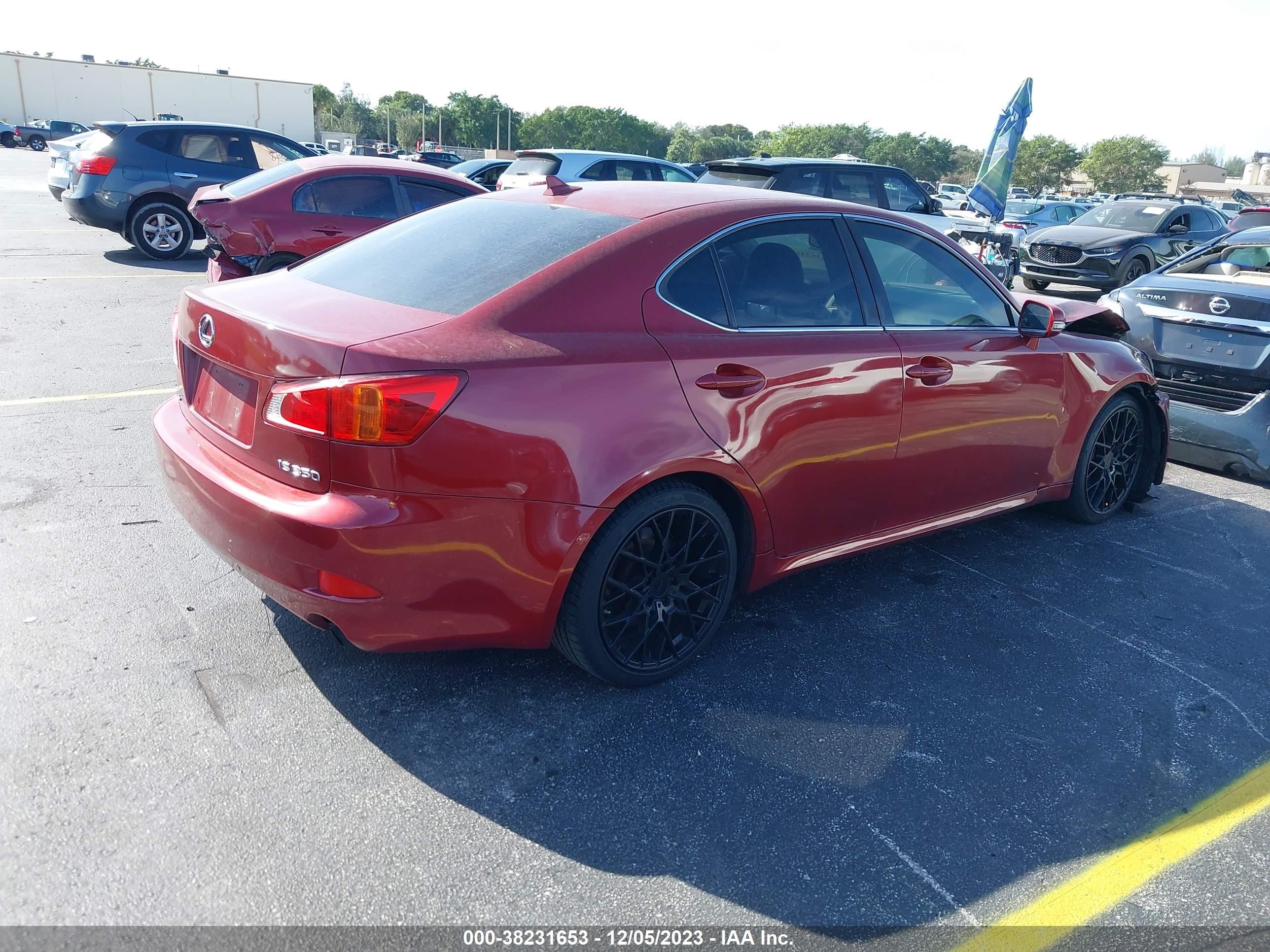 Photo 3 VIN: JTHBE262X95022715 - LEXUS IS 