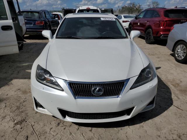 Photo 4 VIN: JTHBE5C20D5032037 - LEXUS IS 350 