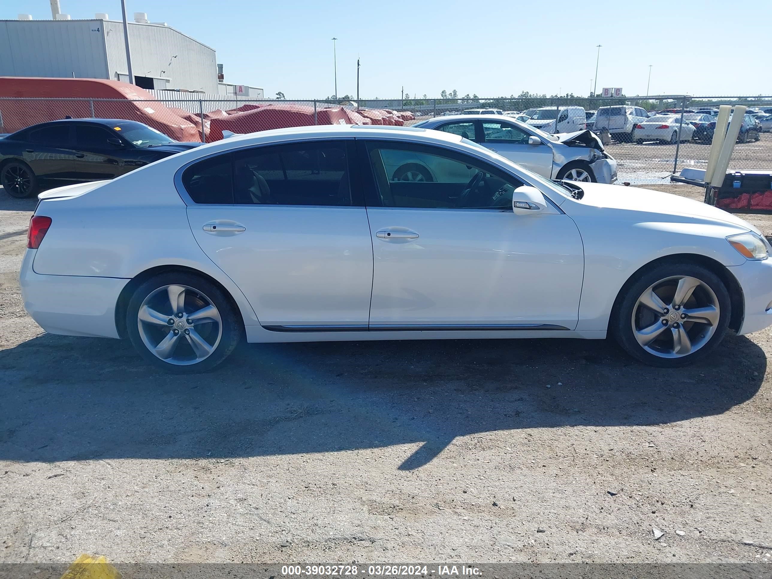 Photo 12 VIN: JTHBE96S090043837 - LEXUS GS 