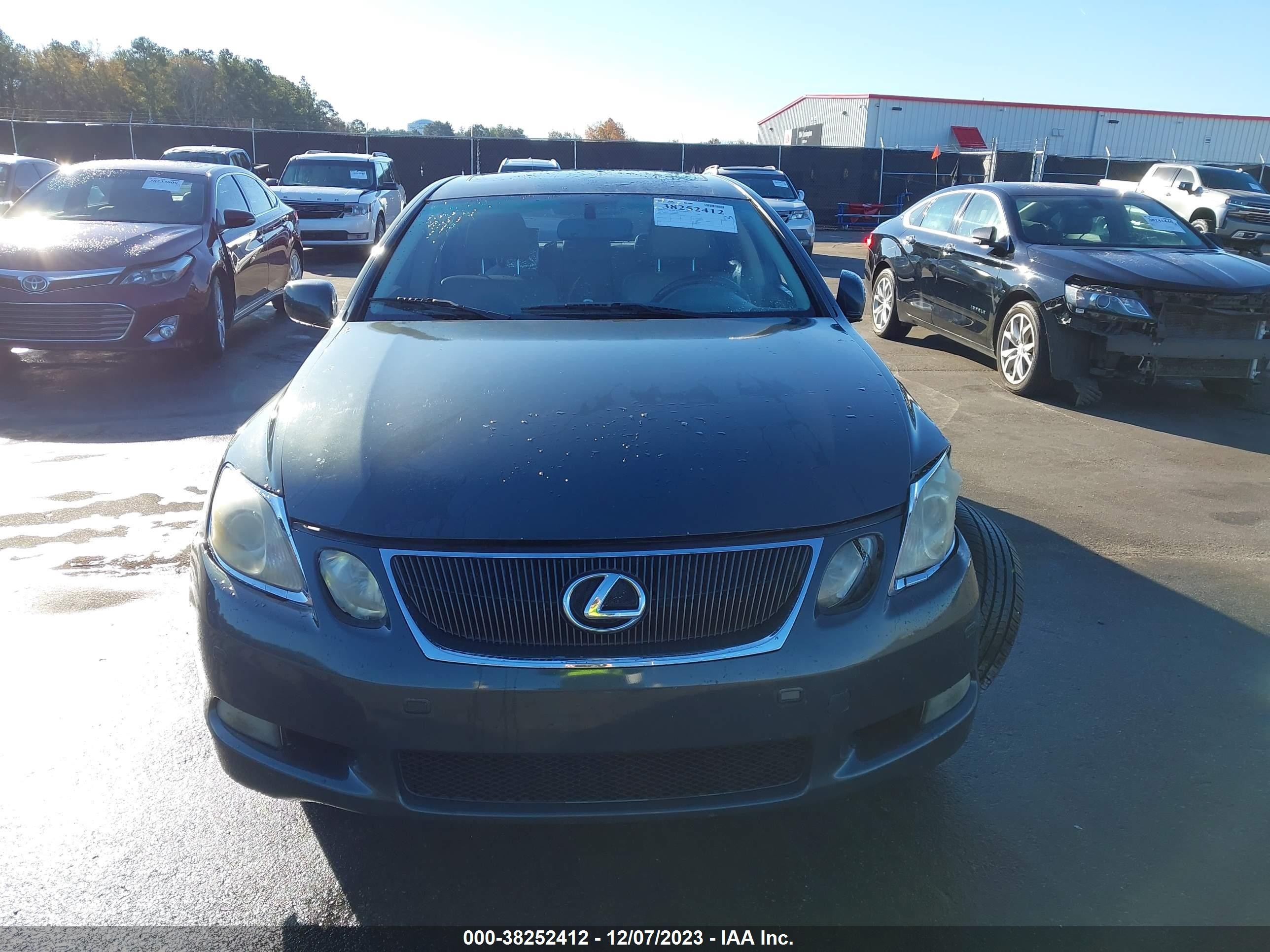 Photo 11 VIN: JTHBE96S370008495 - LEXUS GS 