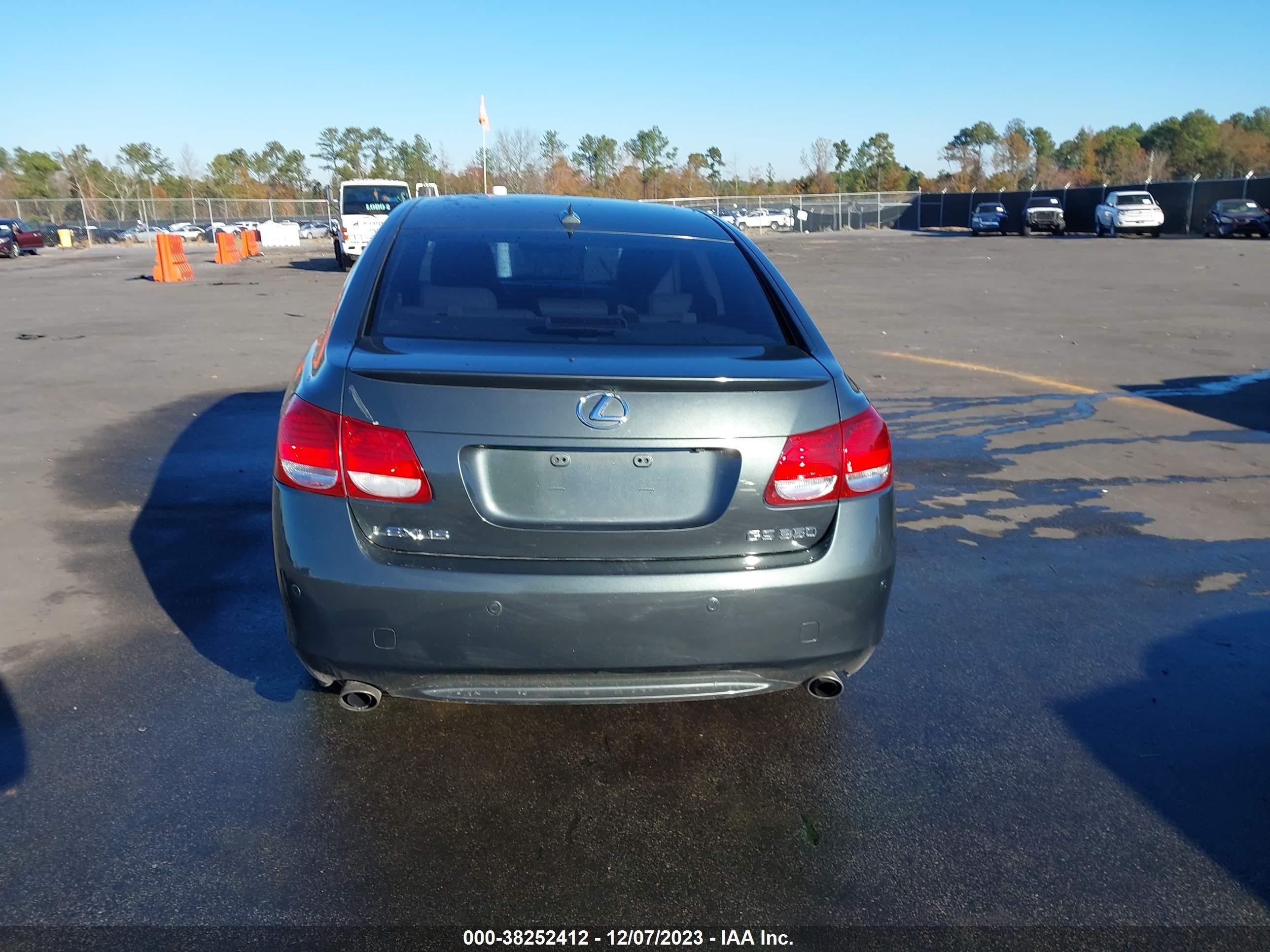 Photo 15 VIN: JTHBE96S370008495 - LEXUS GS 