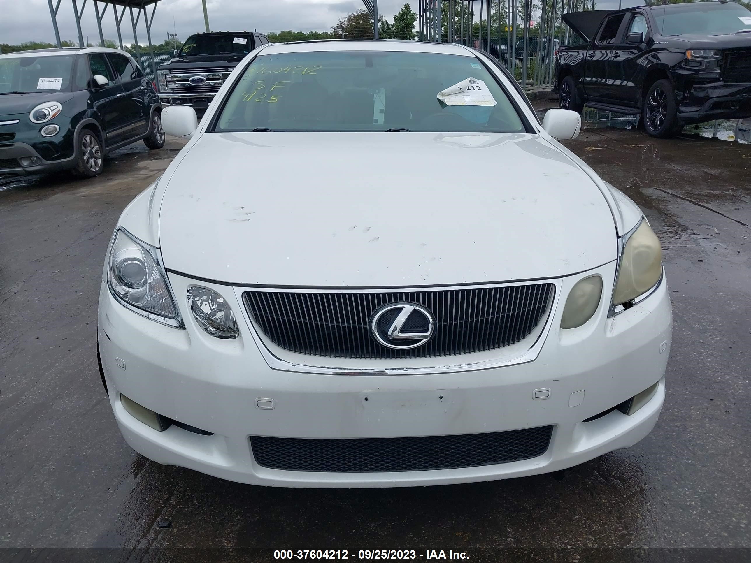 Photo 12 VIN: JTHBE96S470011244 - LEXUS GS 