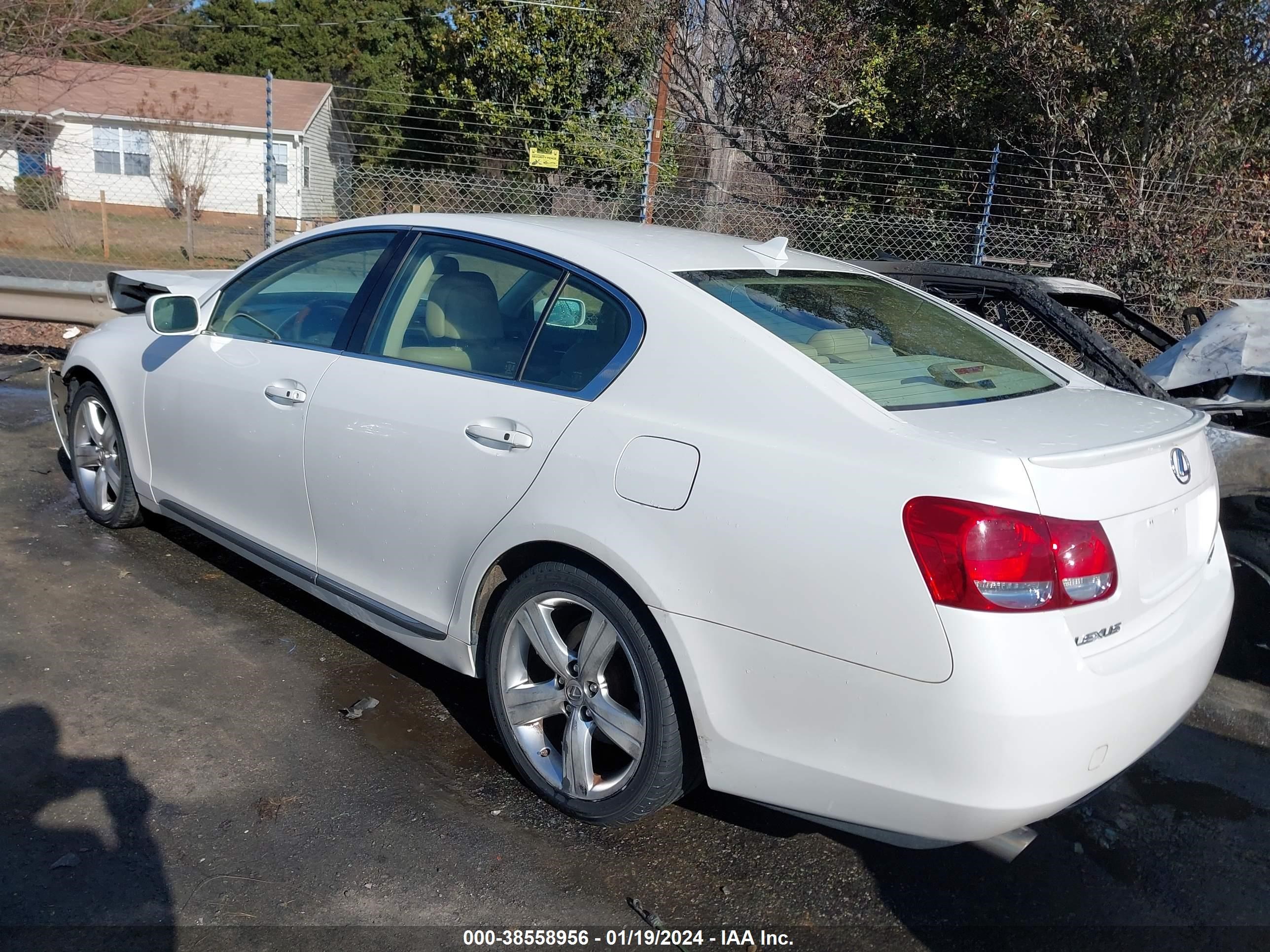 Photo 2 VIN: JTHBE96S470023927 - LEXUS GS 