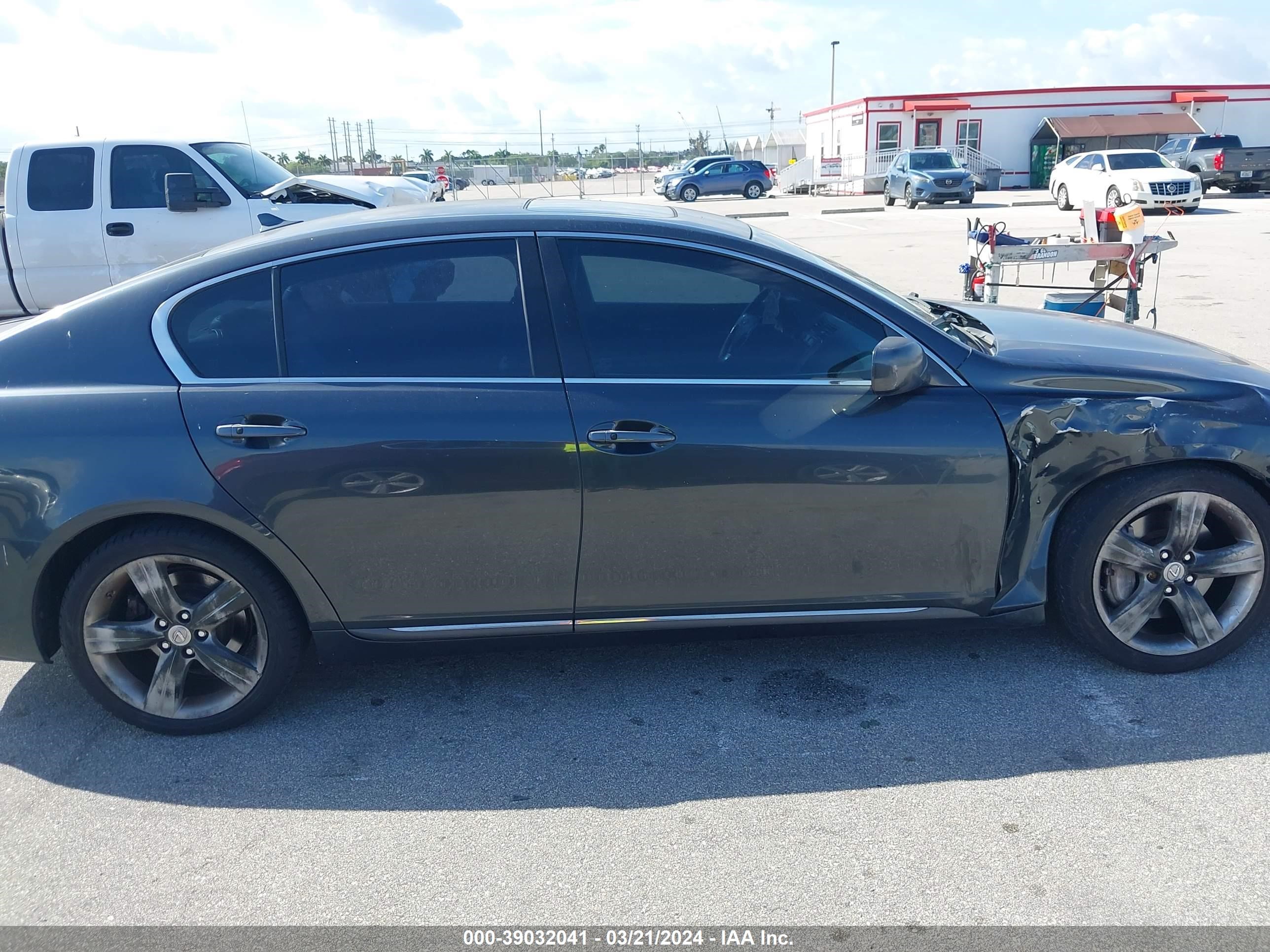 Photo 11 VIN: JTHBE96S570020499 - LEXUS GS 