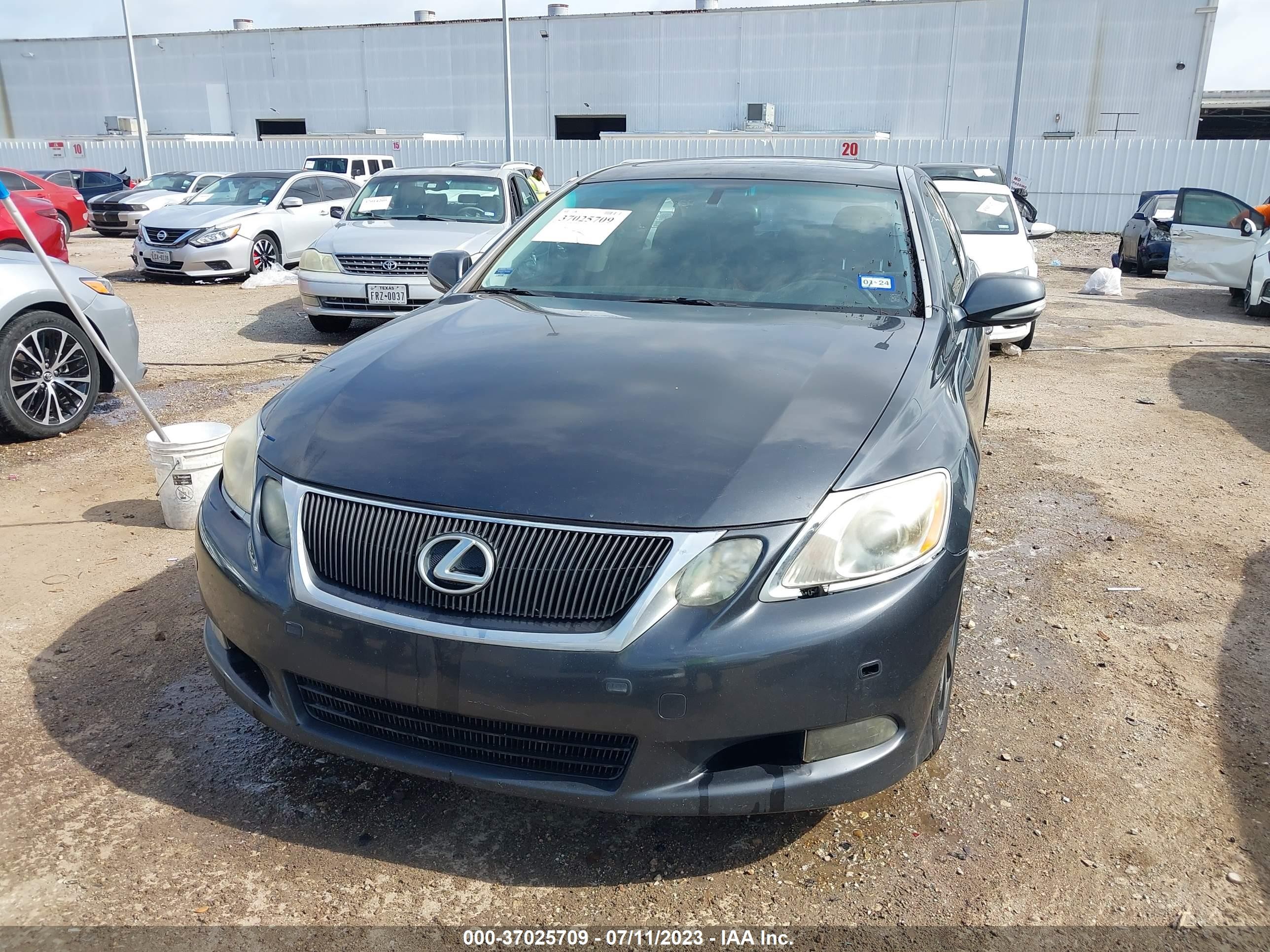 Photo 12 VIN: JTHBE96S980042099 - LEXUS GS 