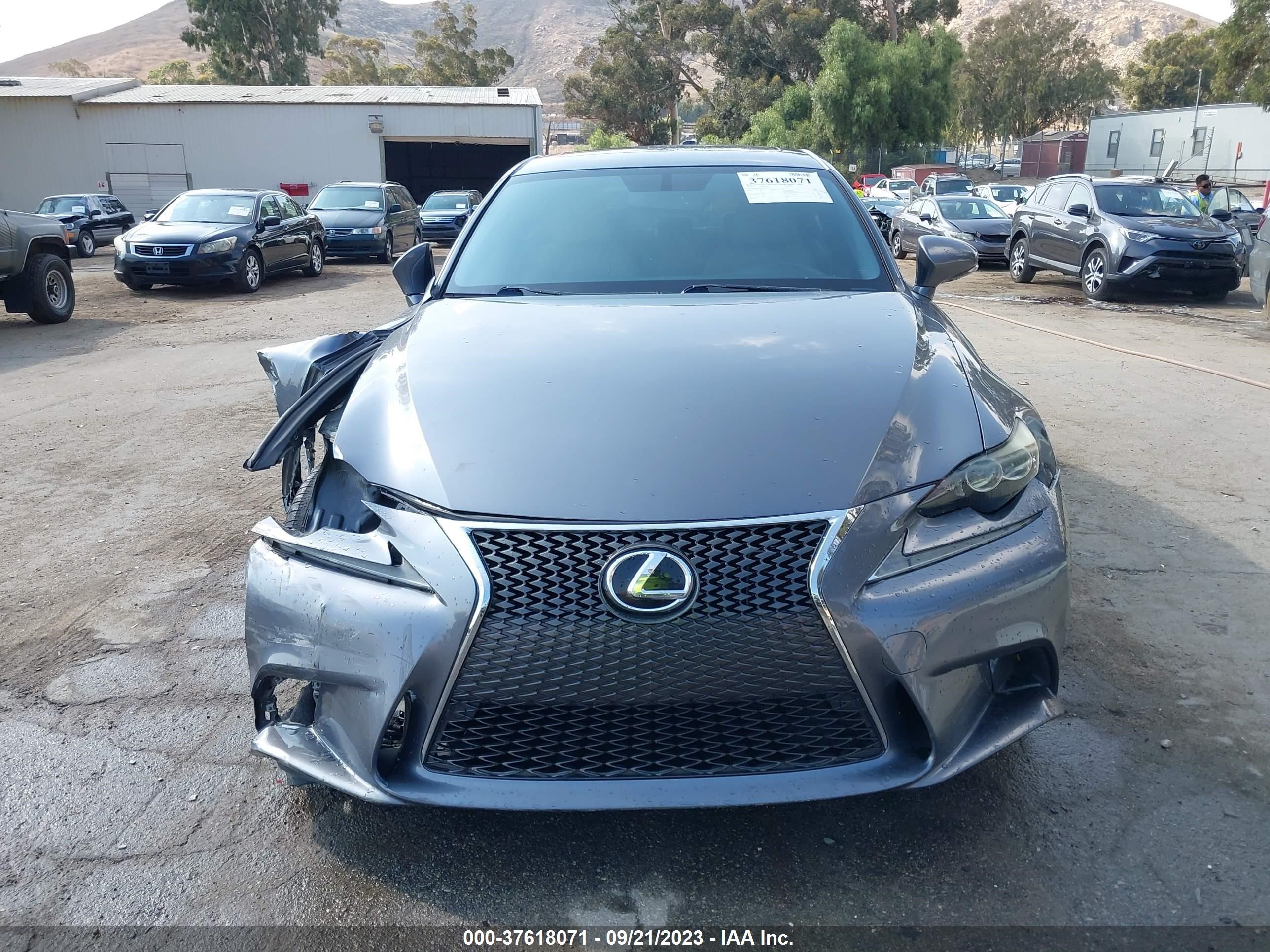 Photo 12 VIN: JTHBF1D29E5008132 - LEXUS IS 