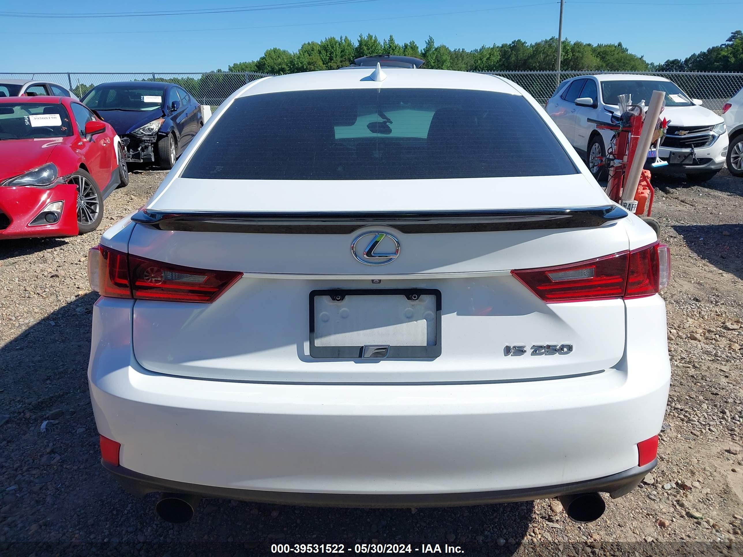 Photo 14 VIN: JTHBF1D2XE5040068 - LEXUS IS 