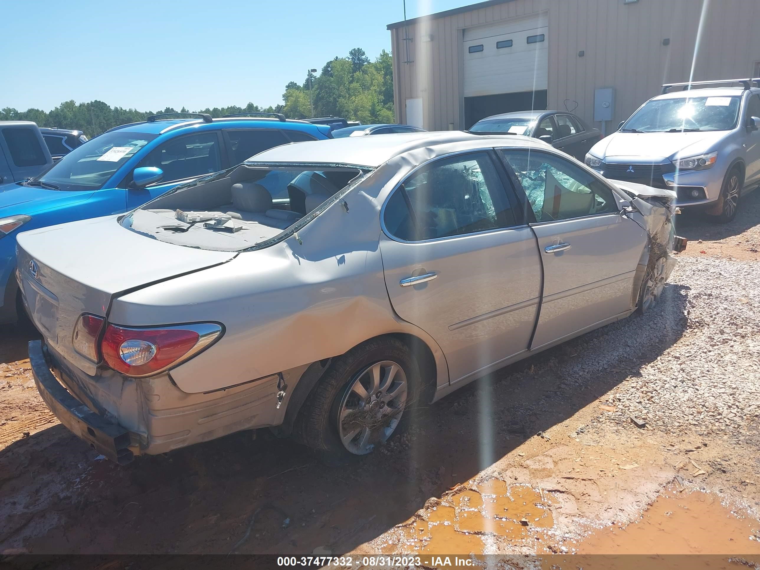 Photo 3 VIN: JTHBF30G020059850 - LEXUS ES 