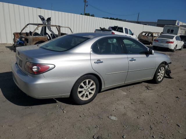 Photo 2 VIN: JTHBF30G030143121 - LEXUS ES 300 