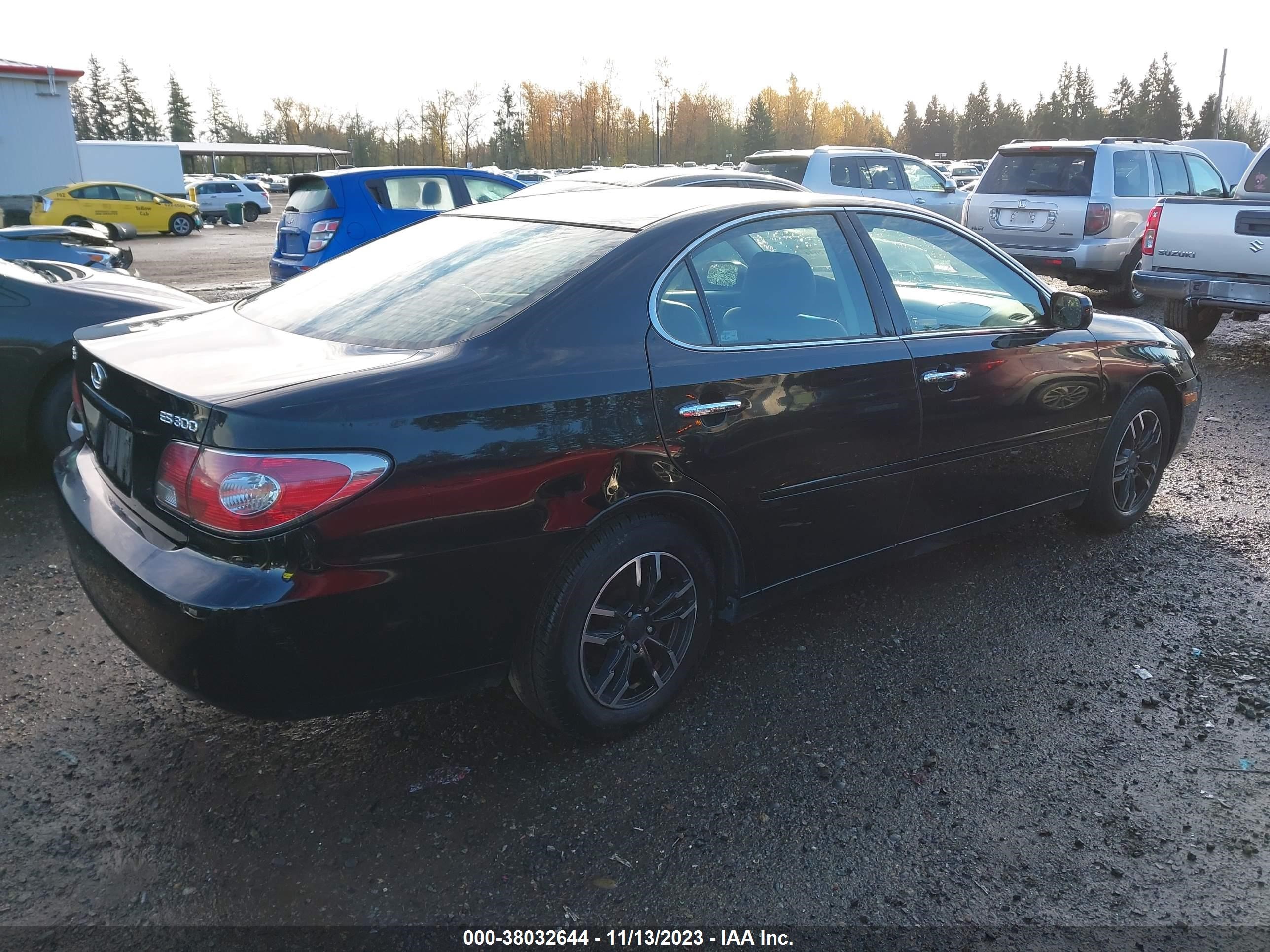 Photo 3 VIN: JTHBF30G036010842 - LEXUS ES 