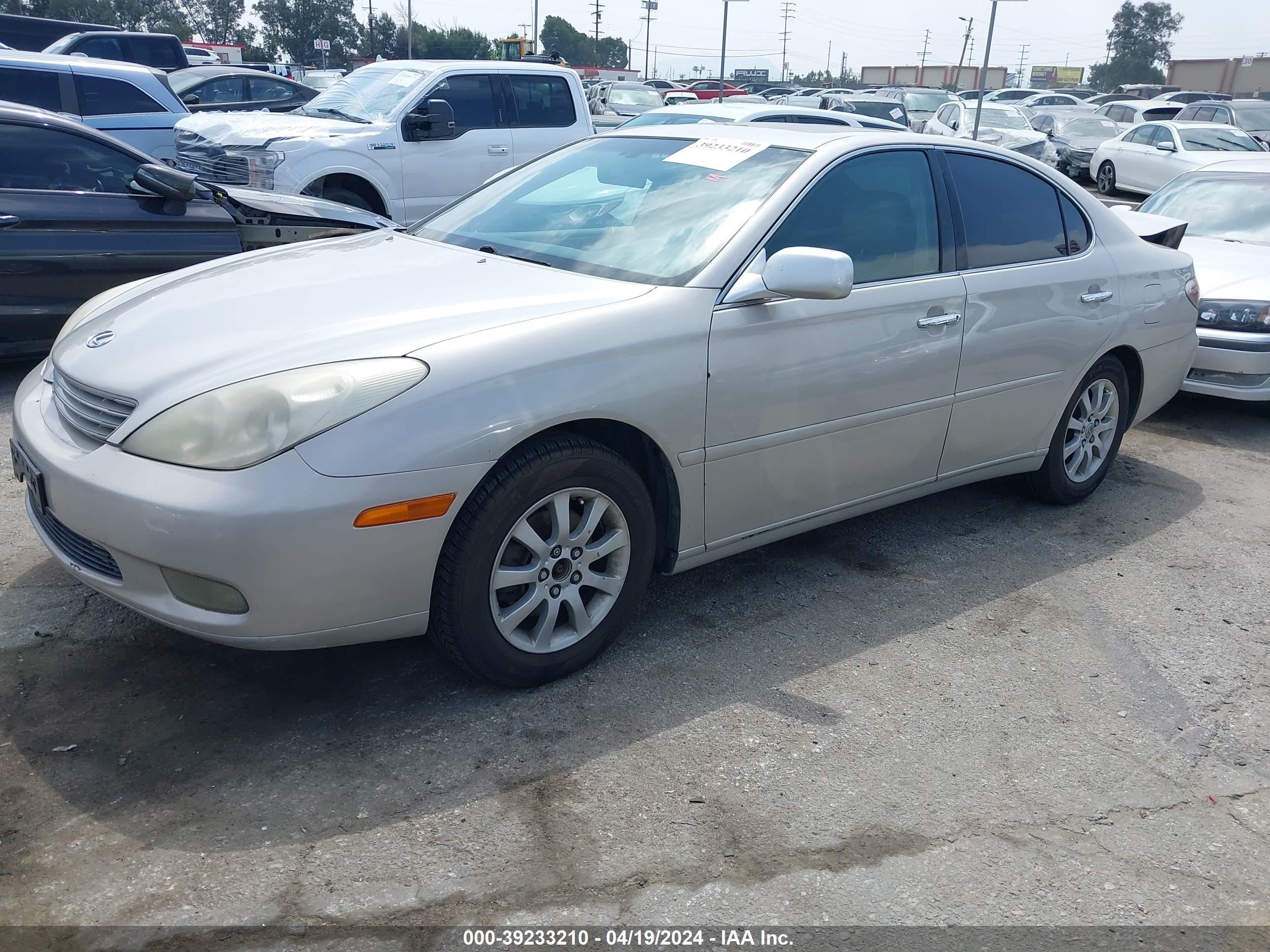 Photo 1 VIN: JTHBF30G120042197 - LEXUS ES 