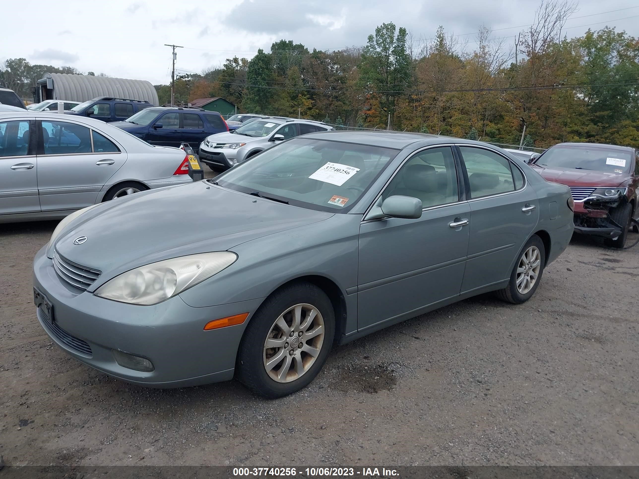 Photo 1 VIN: JTHBF30G120052423 - LEXUS ES 