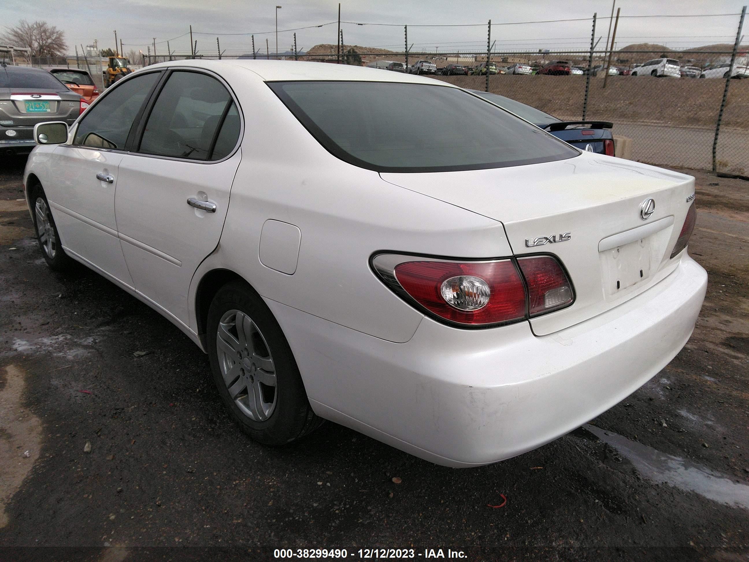 Photo 2 VIN: JTHBF30G120059999 - LEXUS ES 