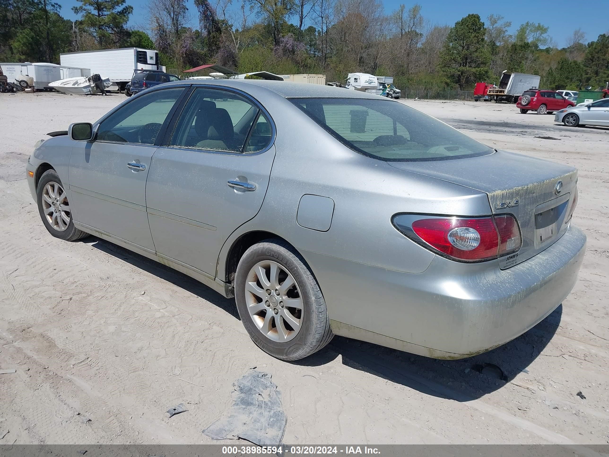 Photo 2 VIN: JTHBF30G225026965 - LEXUS ES 