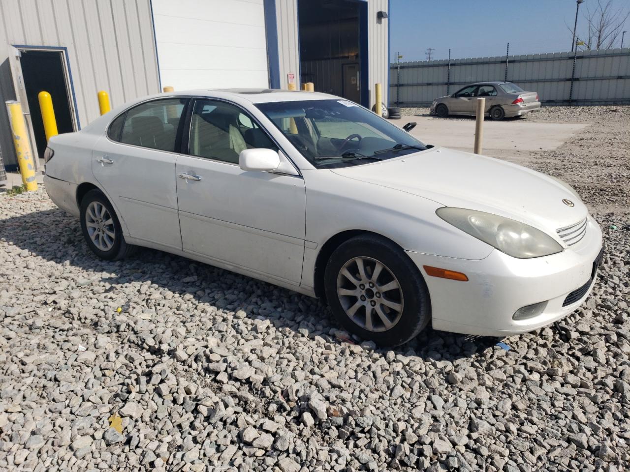 Photo 3 VIN: JTHBF30G230147669 - LEXUS ES 